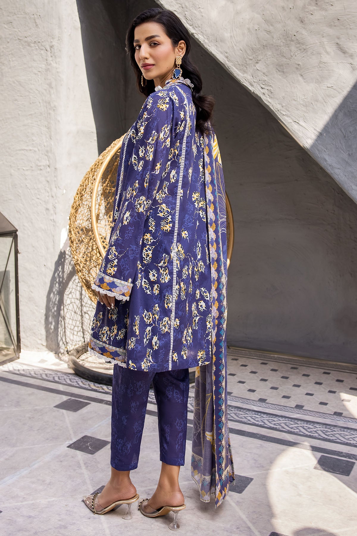 3710-DHALIA DIGITAL PRINTED LAWN UNSTITCHED