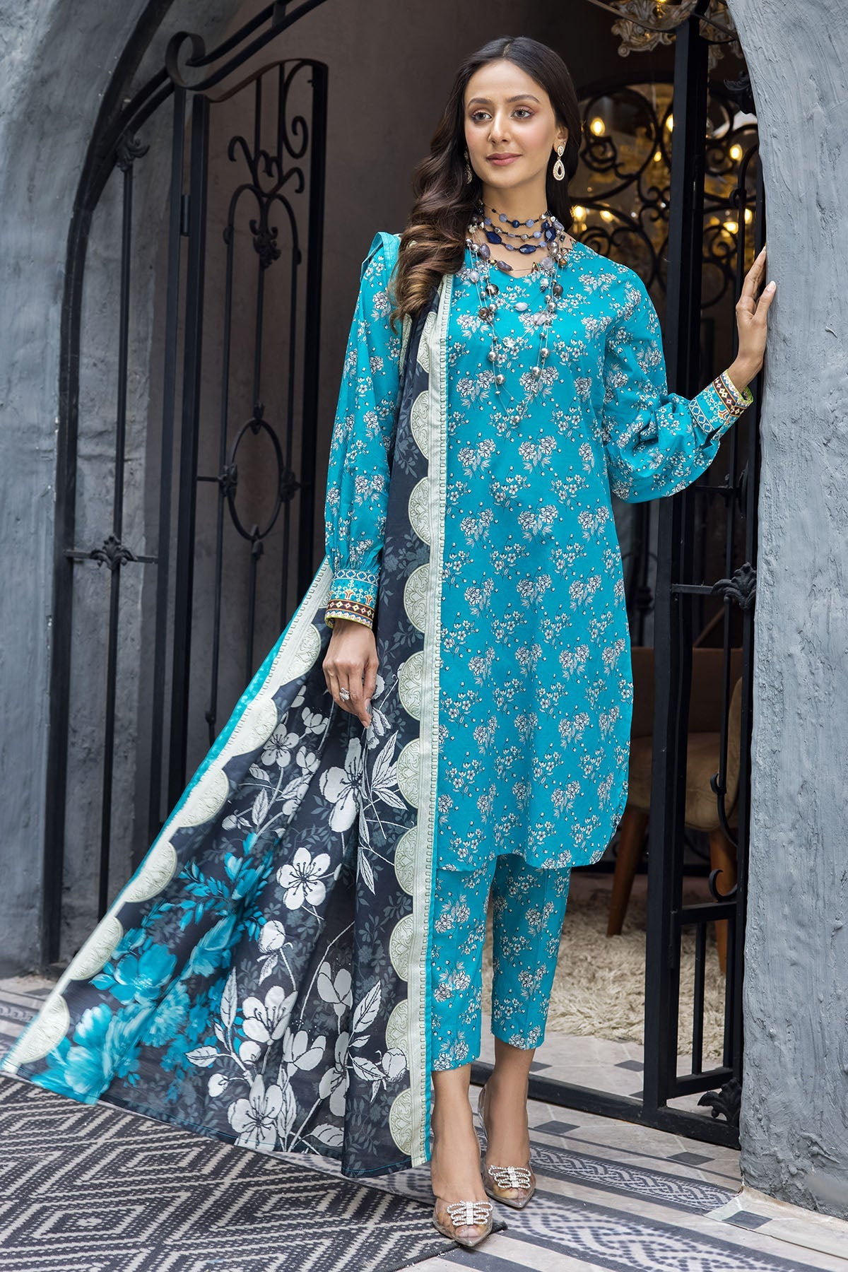 3712-MAYA DIGITAL PRINTED LAWN UNSTITCHED