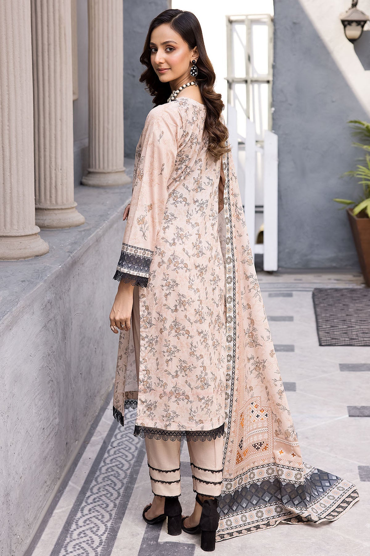 3723-FAHA DIGITAL PRINTED LAWN UNSTITCHED