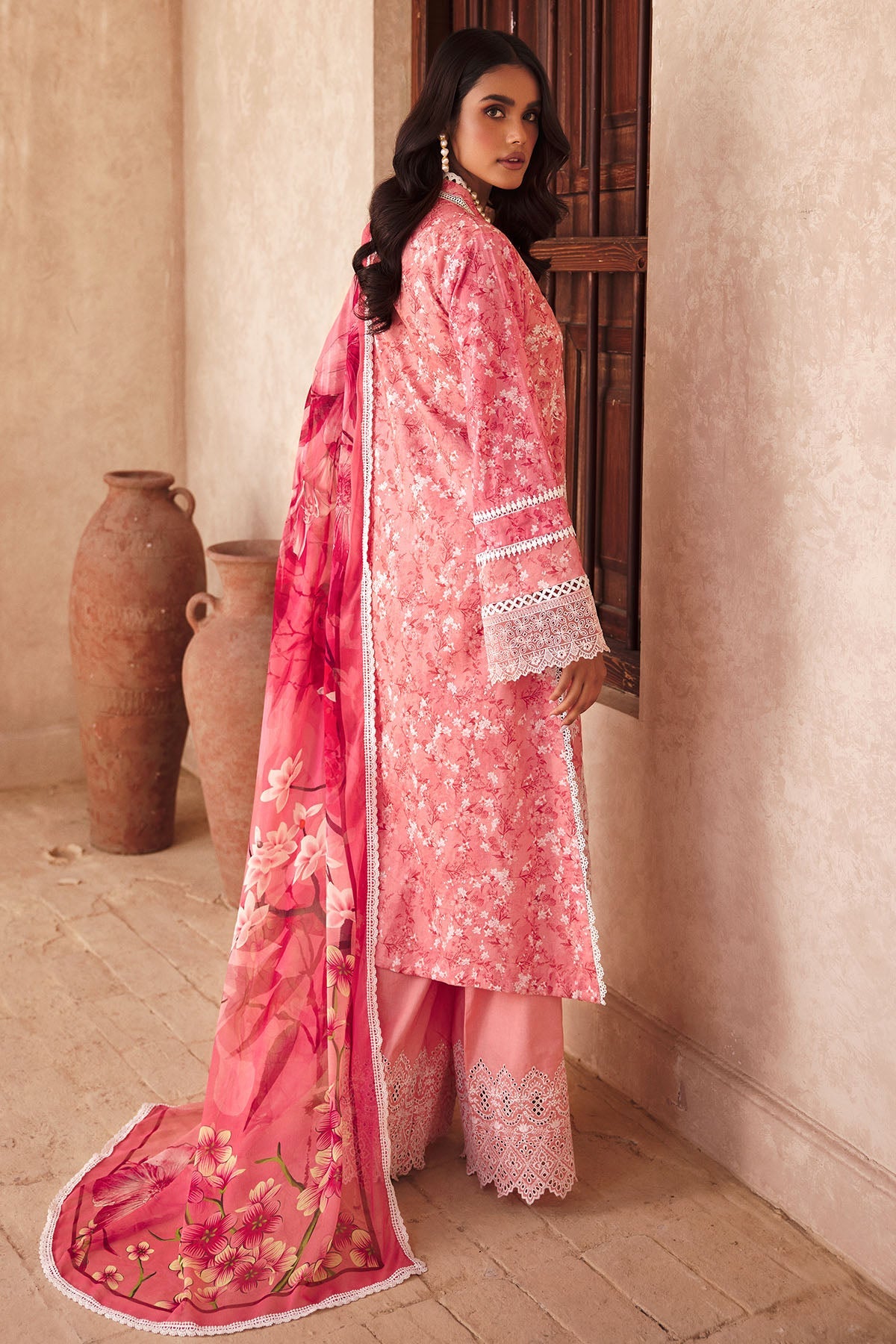 3735-MAYA DIGITAL PRINTED LAWN STITCHED