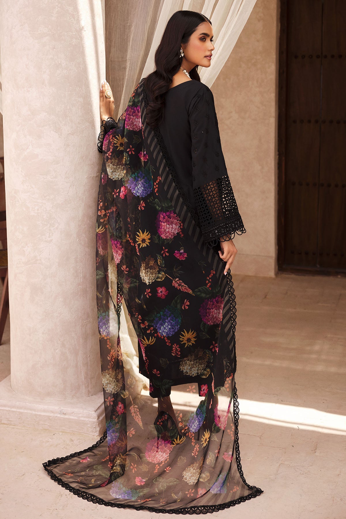 3742-ZORA EMBROIDERED LAWN STITCHED