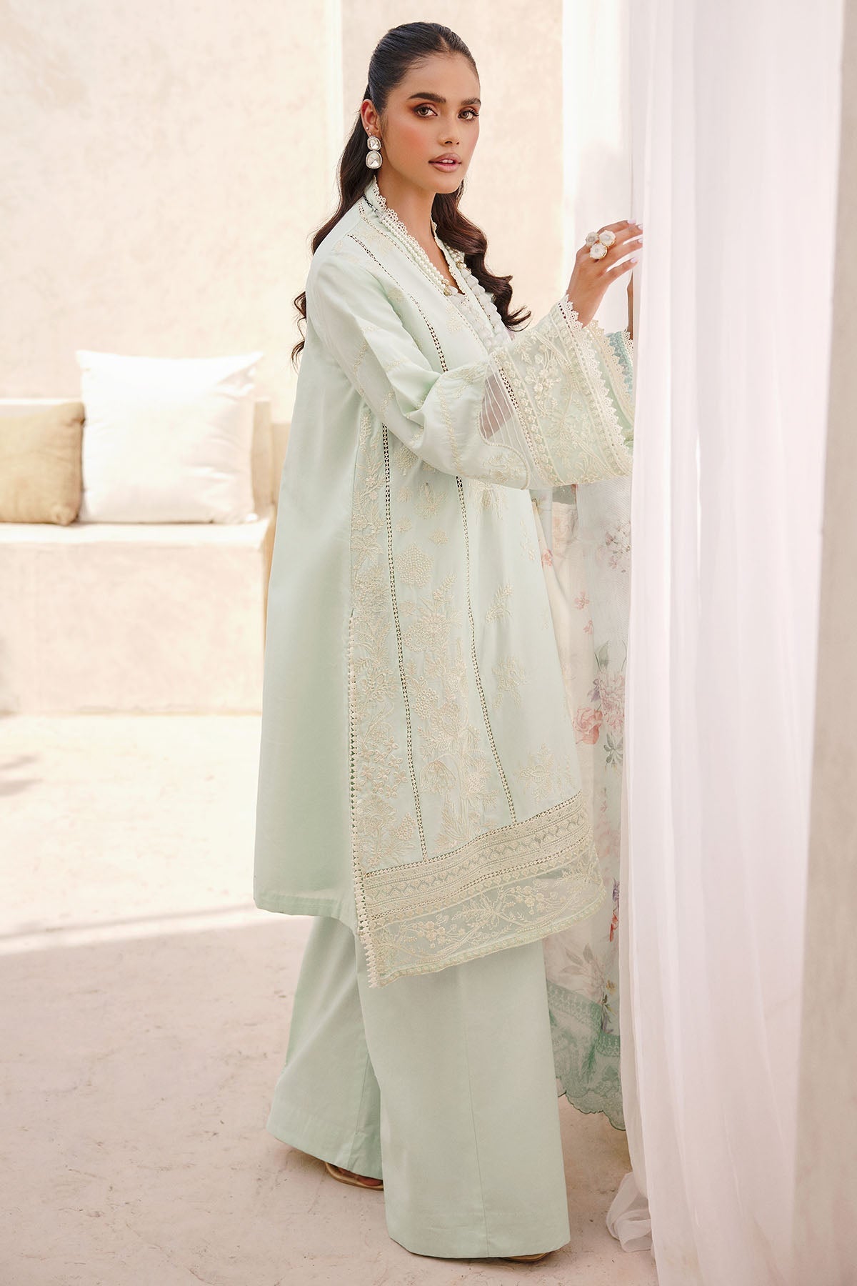 3743-ZOE EMBROIDERED LAWN STITCHED