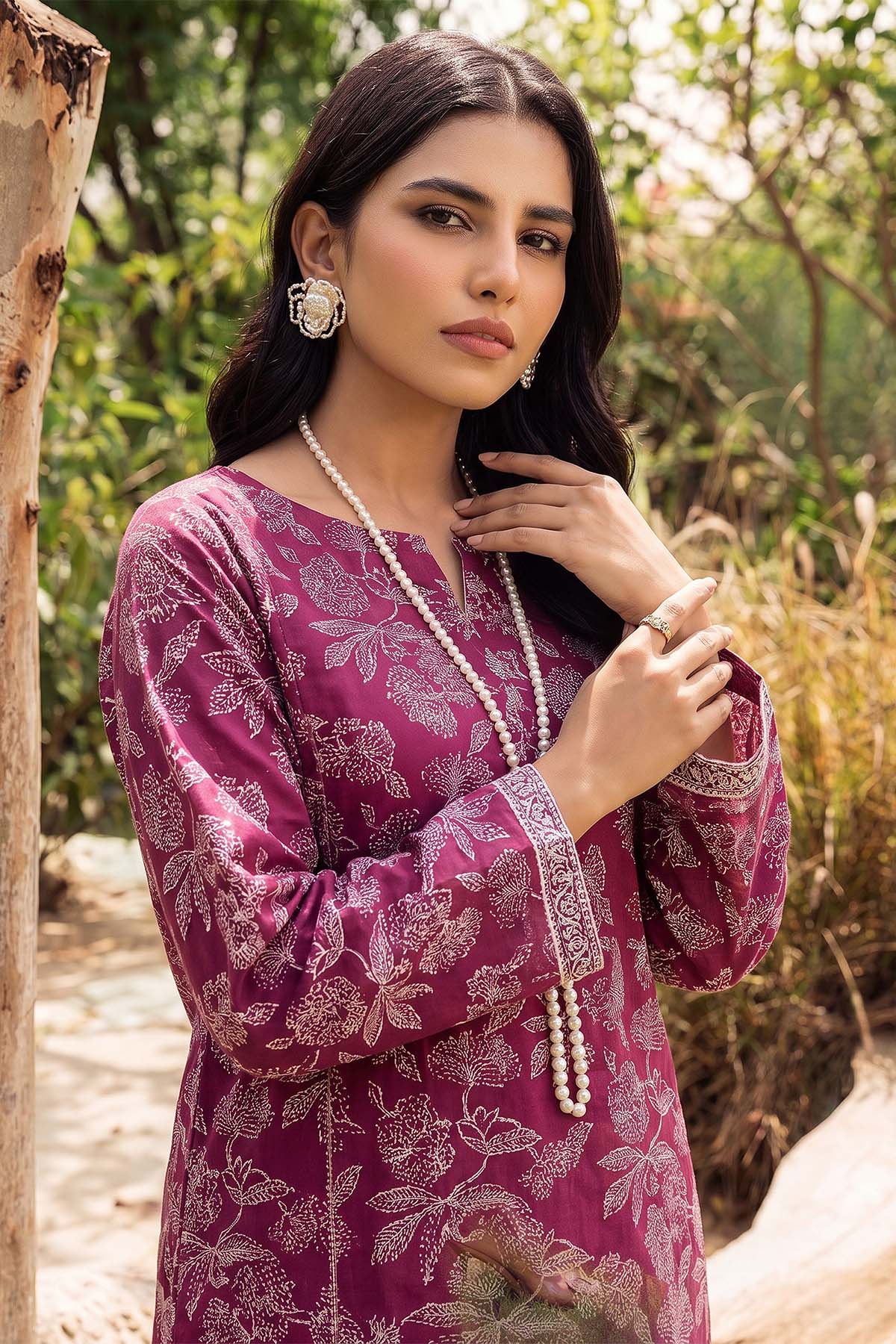3748-PRINT-A DIGITAL PRINTED LAWN UNSTITCHED