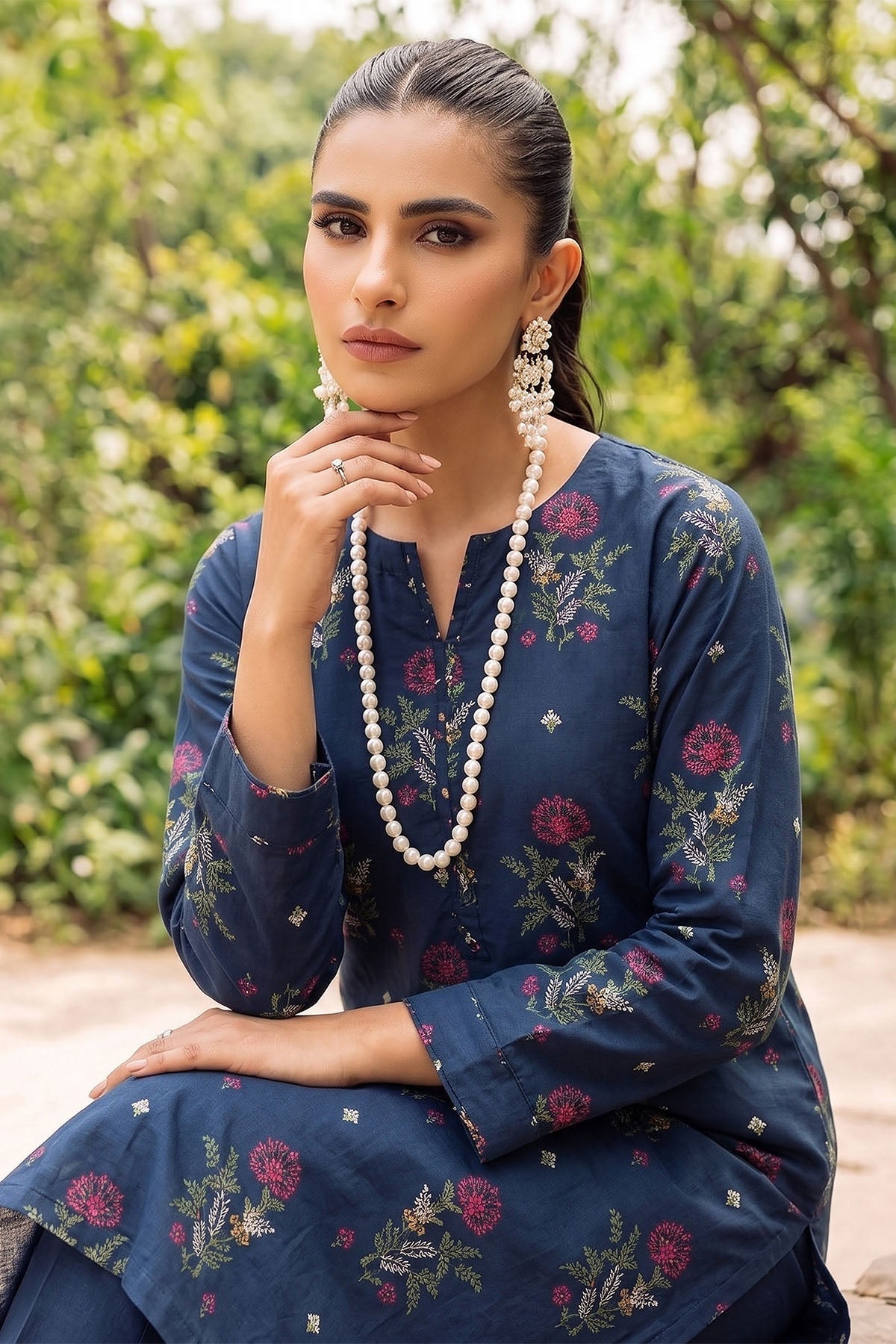 3750-PRINT-A DIGITAL PRINTED LAWN UNSTITCHED