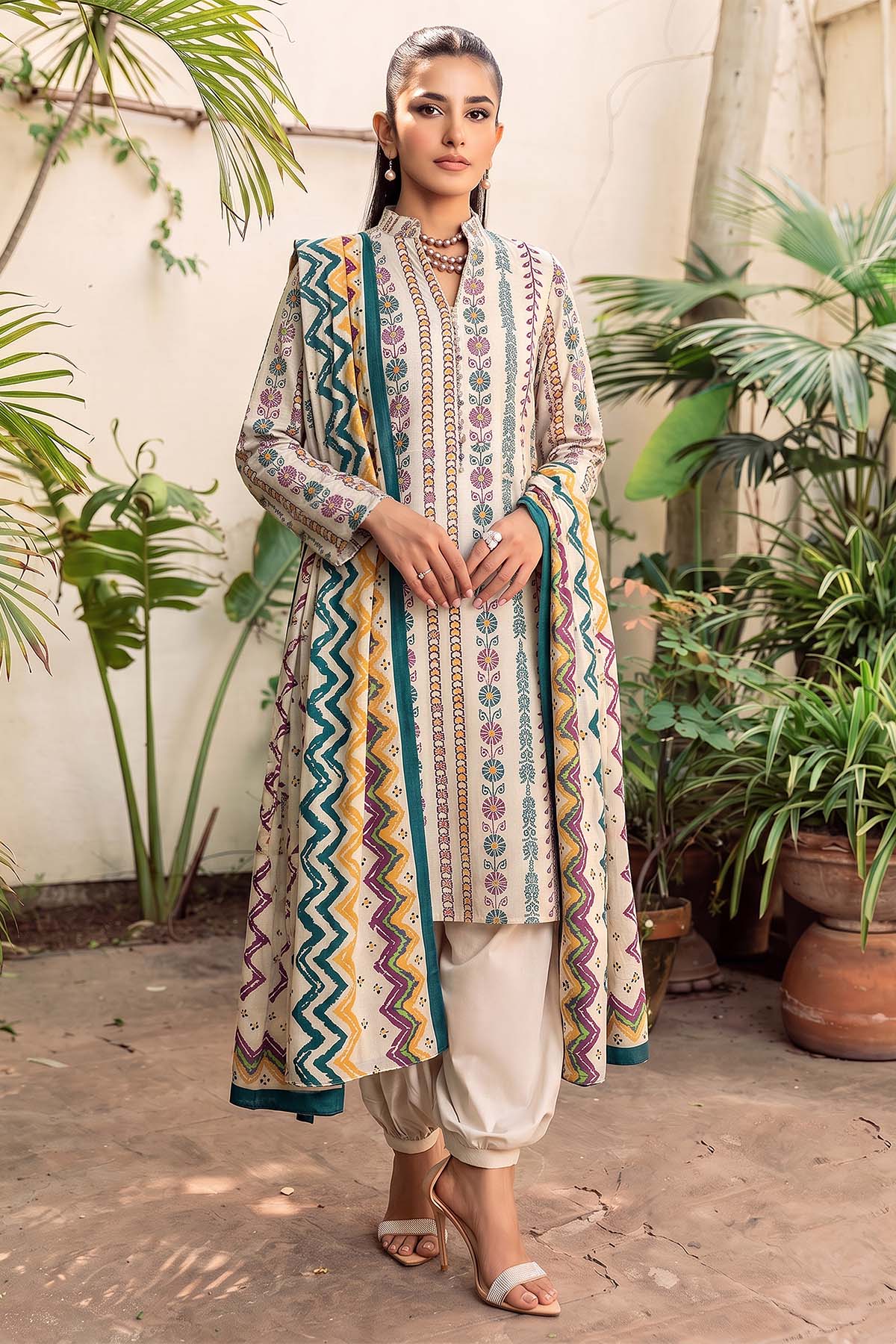 3752-PRINT-A DIGITAL PRINTED LAWN UNSTITCHED