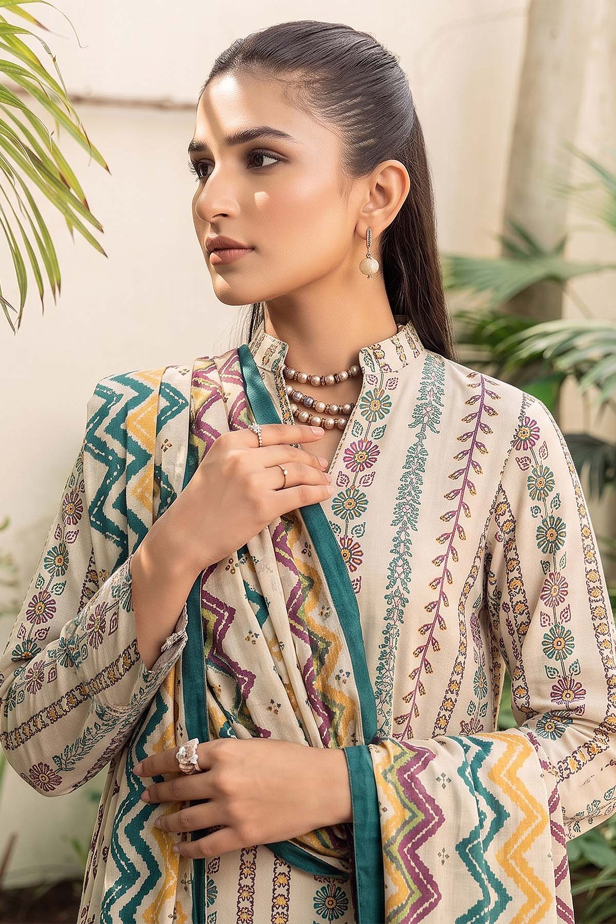 3752-PRINT-A DIGITAL PRINTED LAWN UNSTITCHED