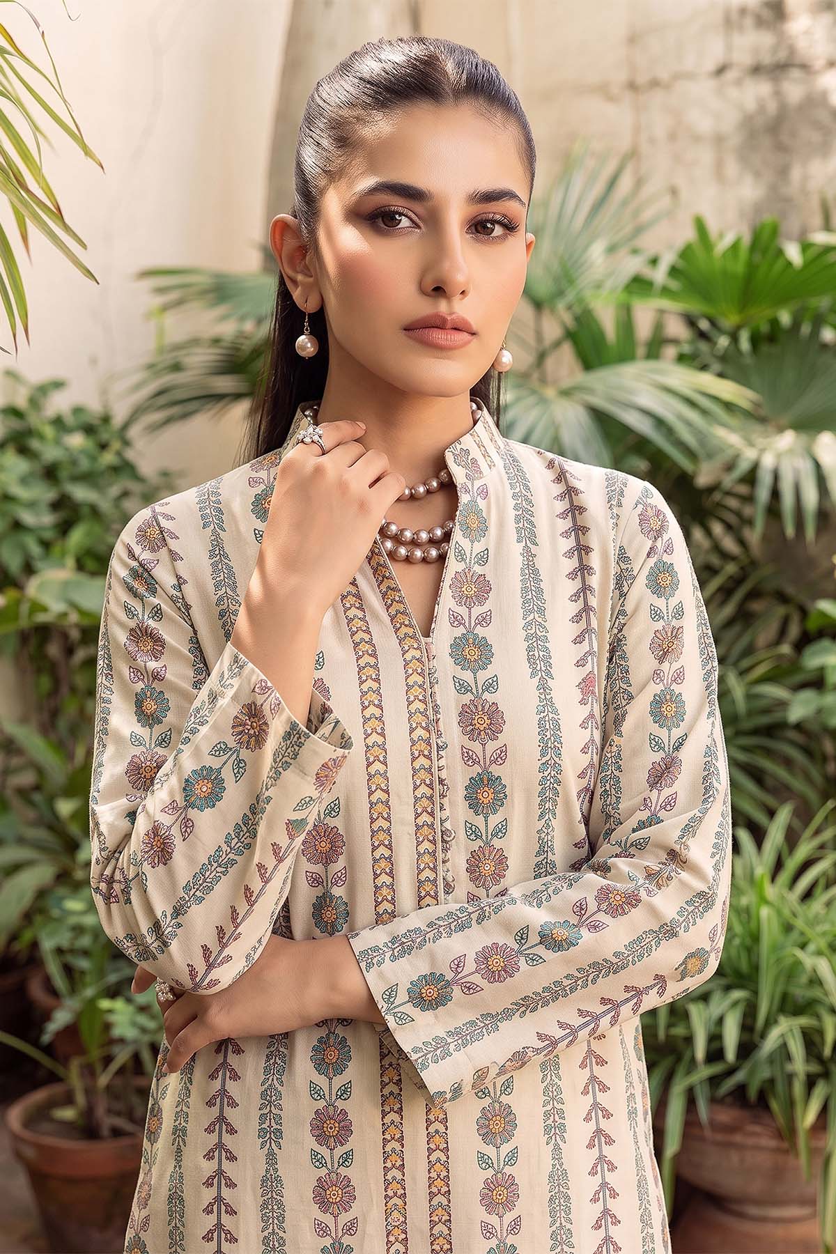 3752-PRINT-A DIGITAL PRINTED LAWN UNSTITCHED