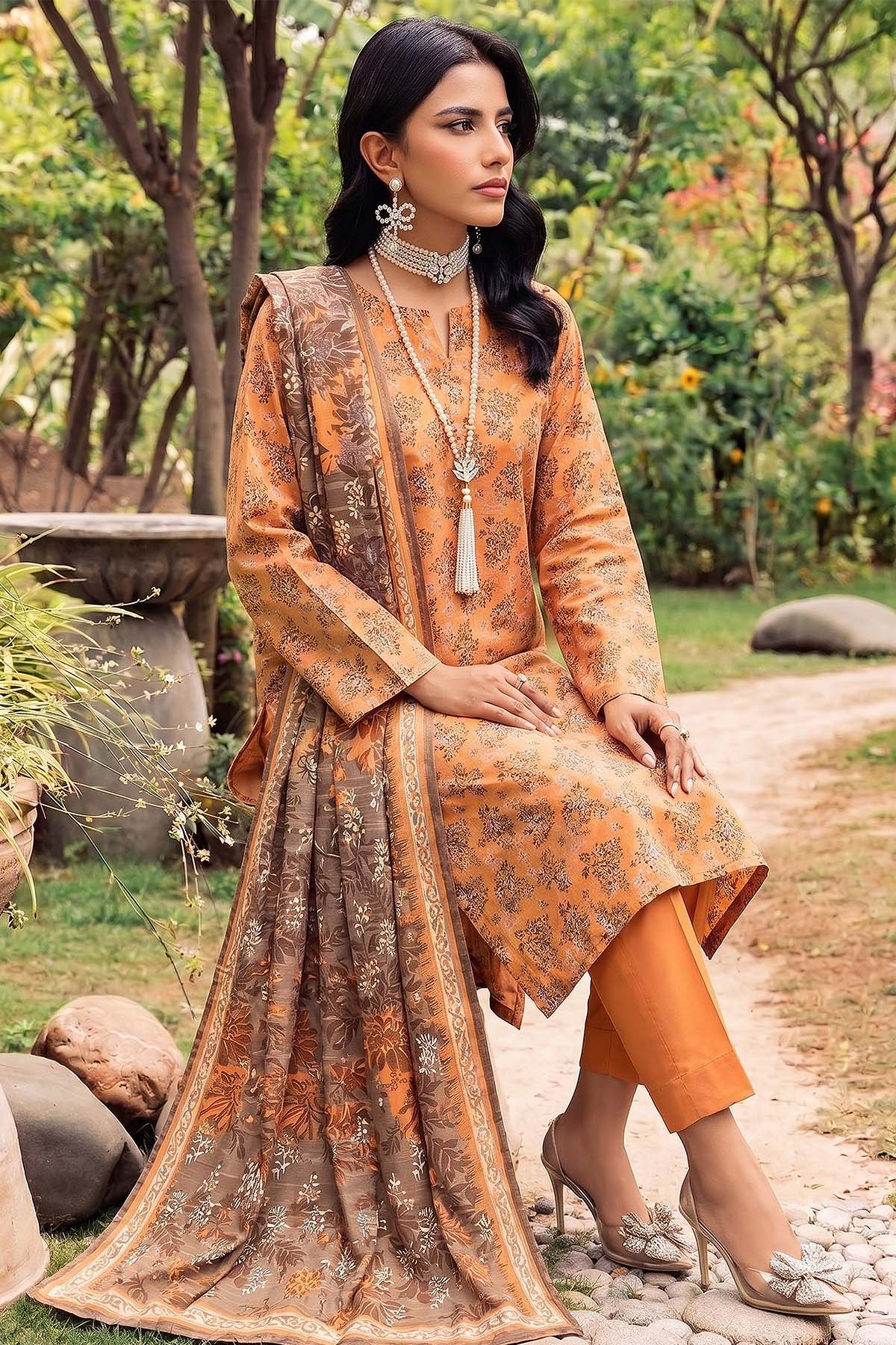 3754-PRINT-A DIGITAL PRINTED LAWN UNSTITCHED
