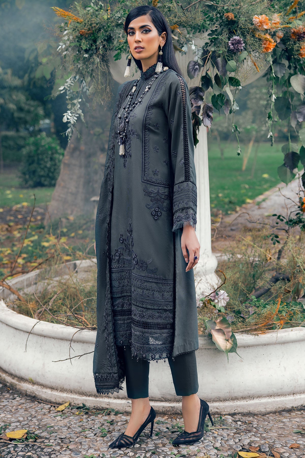 3783-GALIA EMBROIDERED LINEN UNSTITCHED