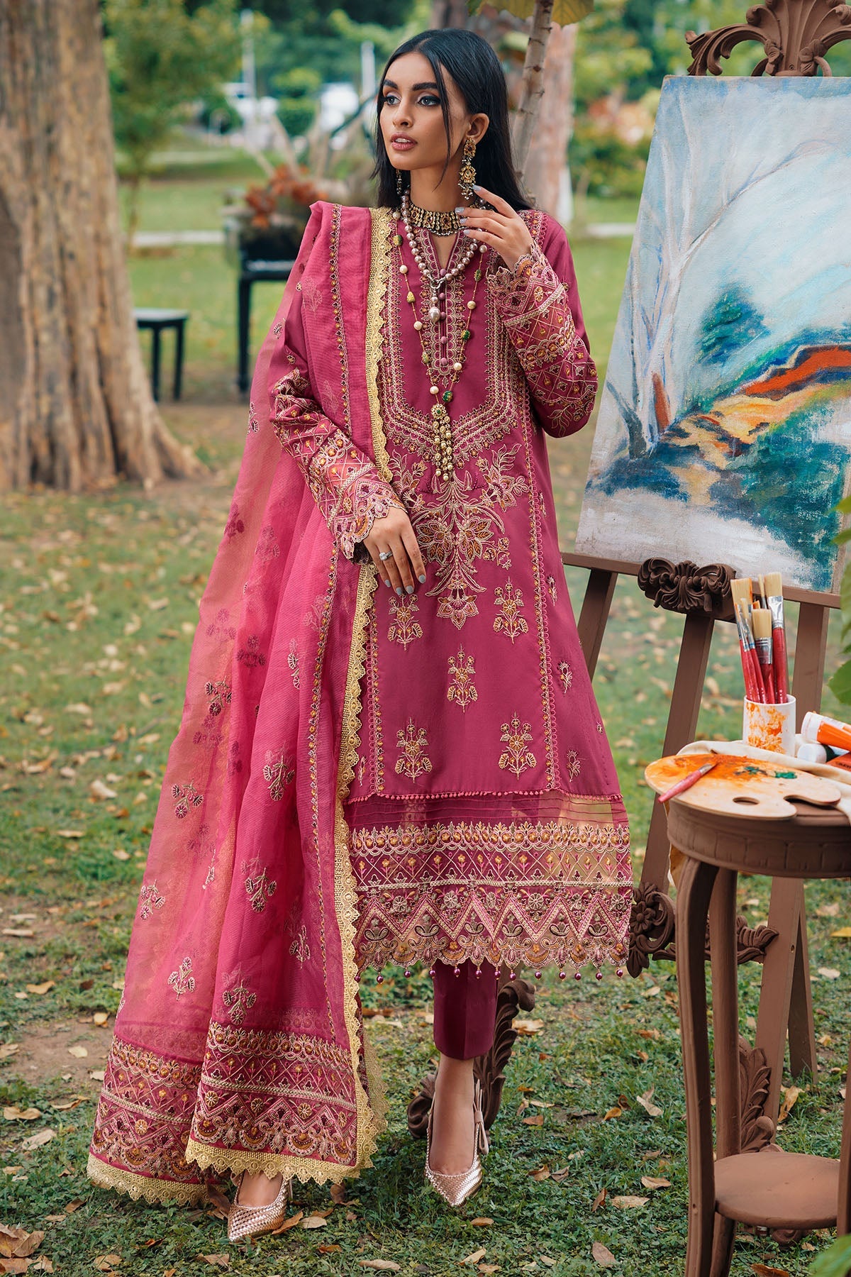 3784-CASABA EMBROIDERED LINEN STITCHED