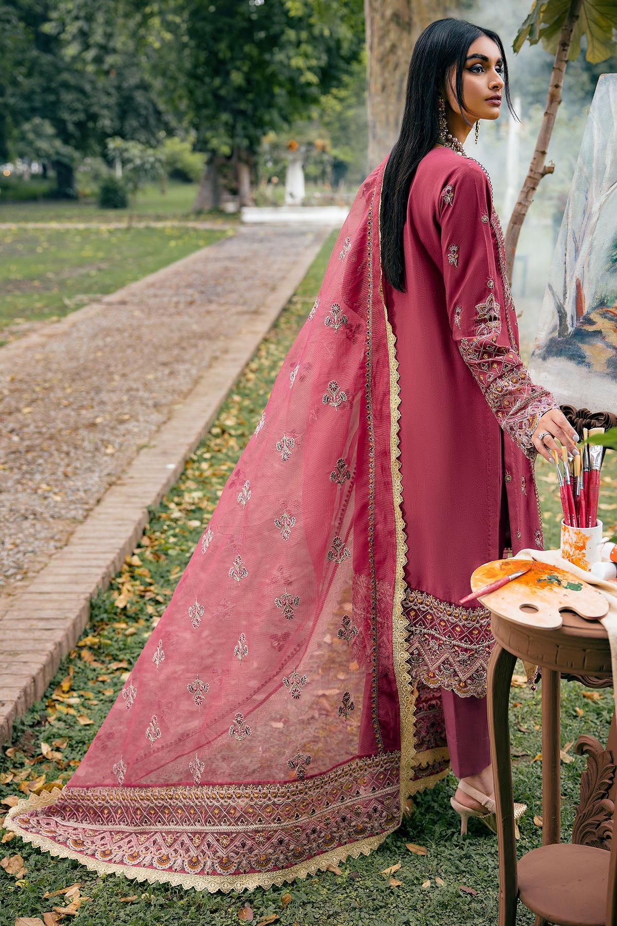 3784-CASABA EMBROIDERED LINEN STITCHED