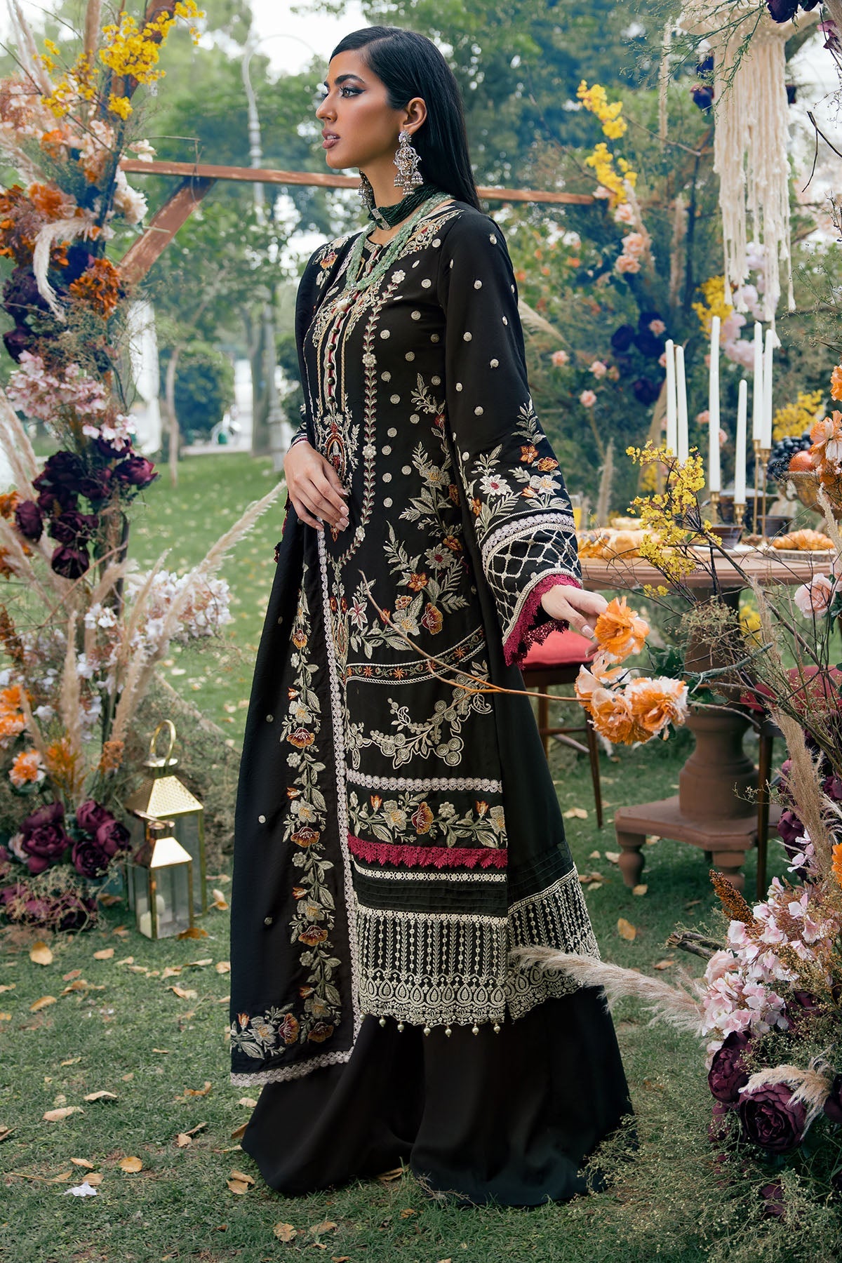 3785-BAILAN EMBROIDERED LINEN UNSTITCHED