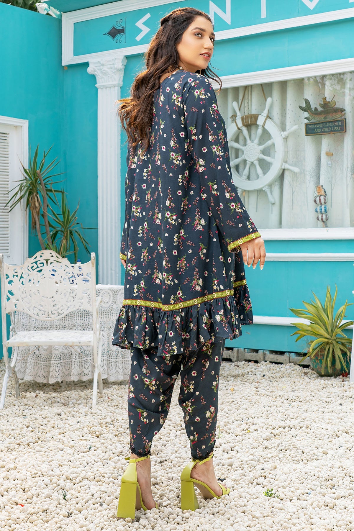 3800-DAHLIA DIGITAL PRINTED STAPLE SLUB FABRIC