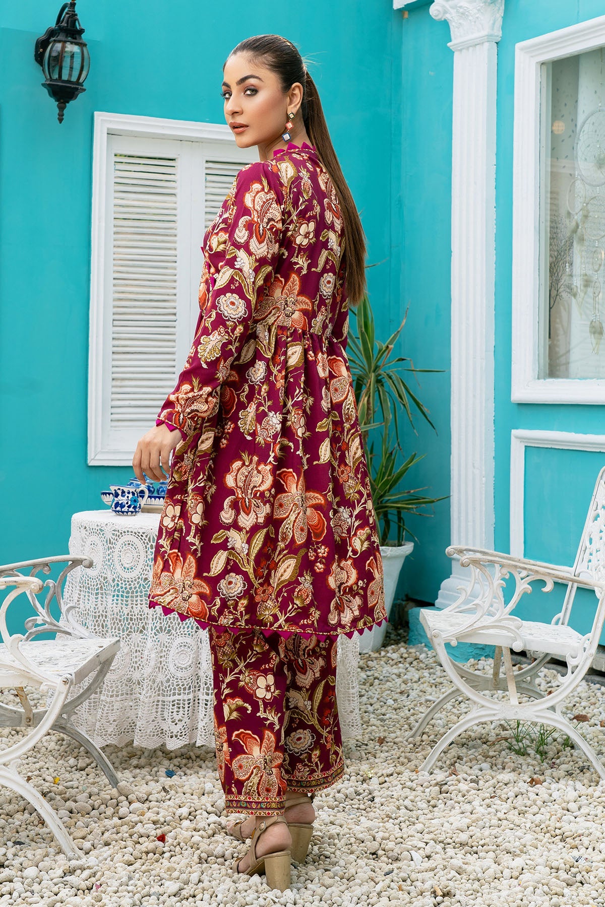 3805-DATURA DIGITAL PRINTED STAPLE SLUB FABRIC