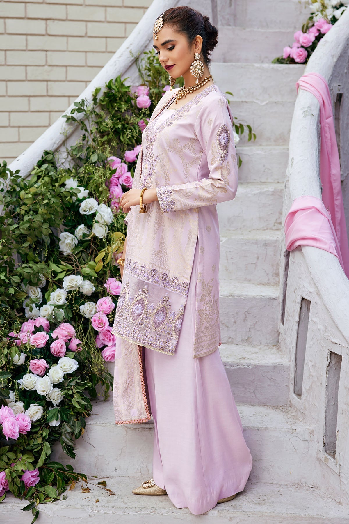 3851-MEHRNAZ EMBROIDERED JACQUARD STITCHED