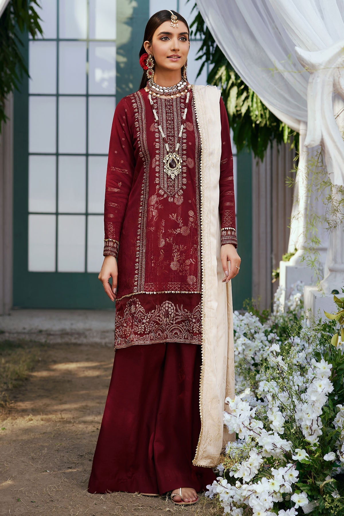3852-GULNAR EMBROIDERED JACQUARD STITCHED
