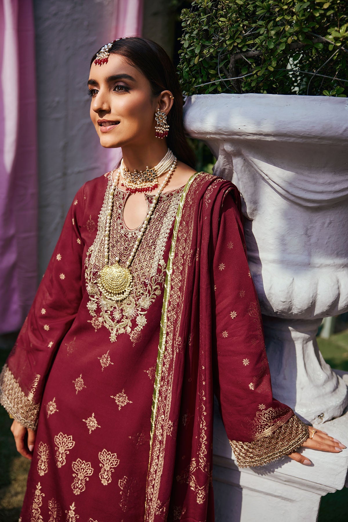3855-ROSHAN EMBROIDERED JACQUARD UNSTITCHED