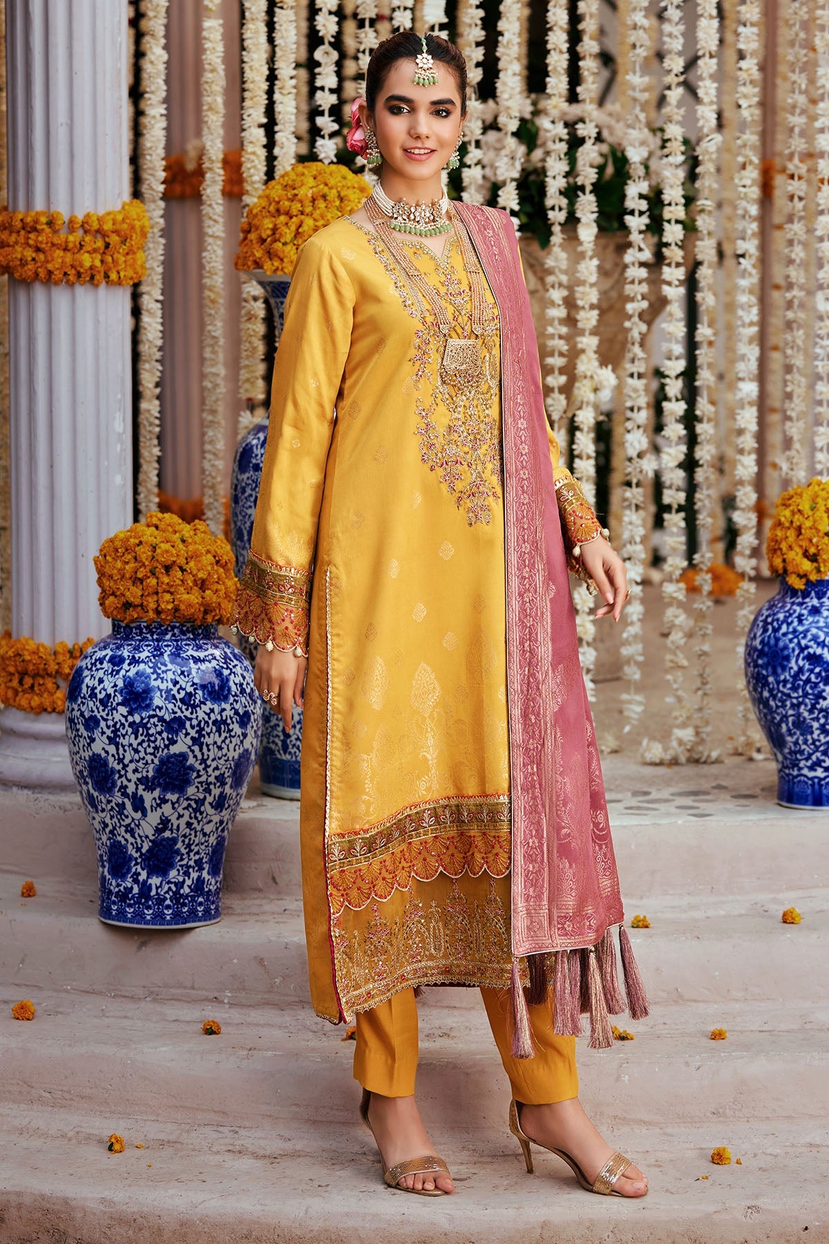 3862-RAHMA EMBROIDERED JACQUARD STITCHED