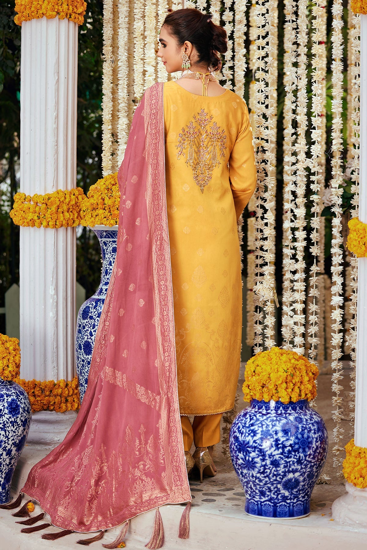 3862-RAHMA EMBROIDERED JACQUARD UNSTITCHED