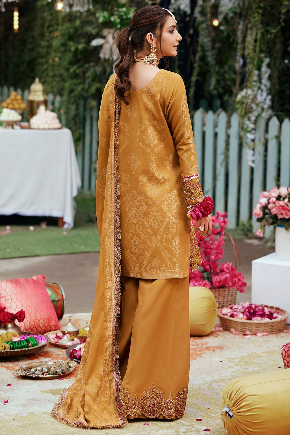 3867-BANO EMBROIDERED JACQUARD UNSTITCHED