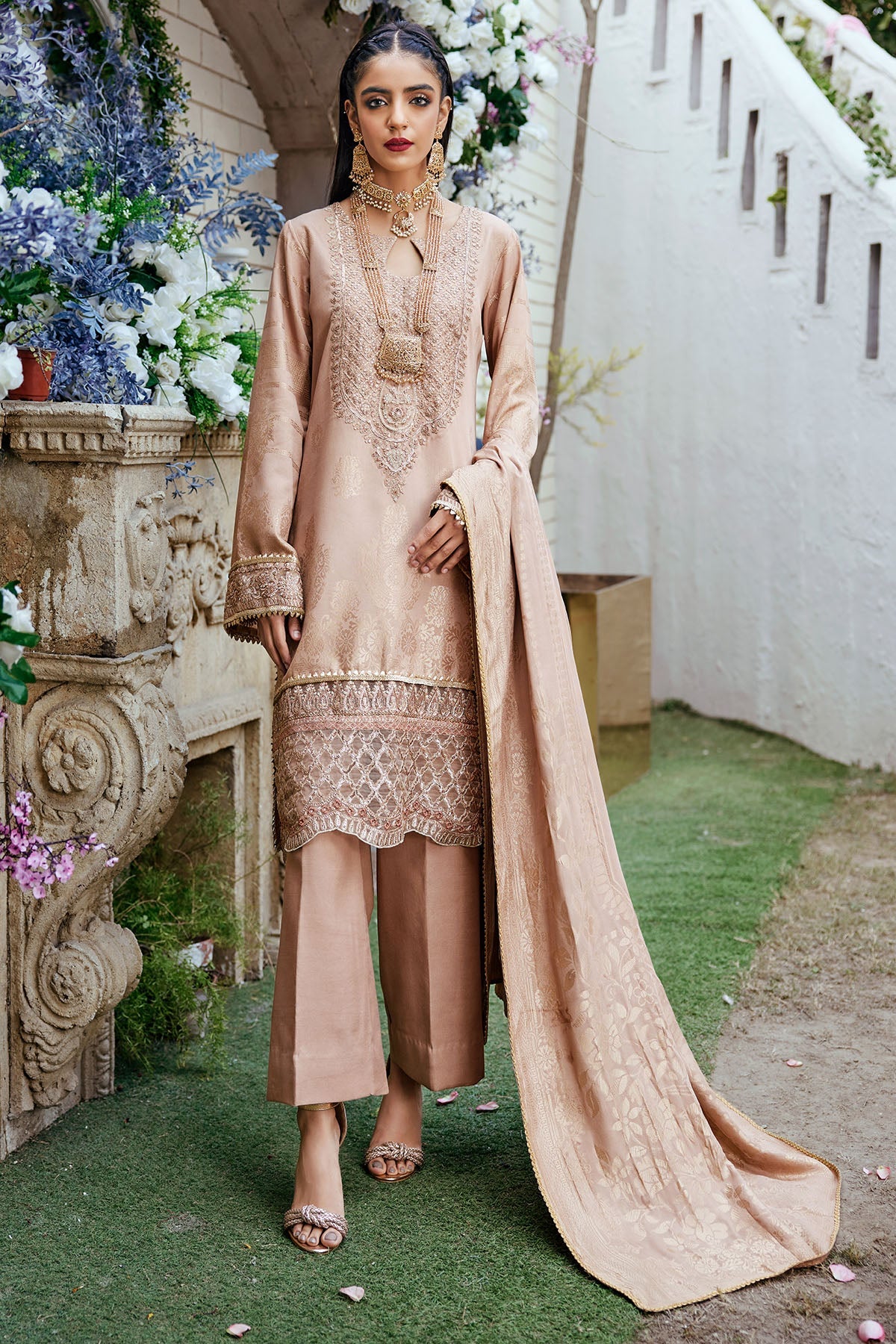 3869-SOHA EMBROIDERED BEMBERG CHIFFON STITCHED