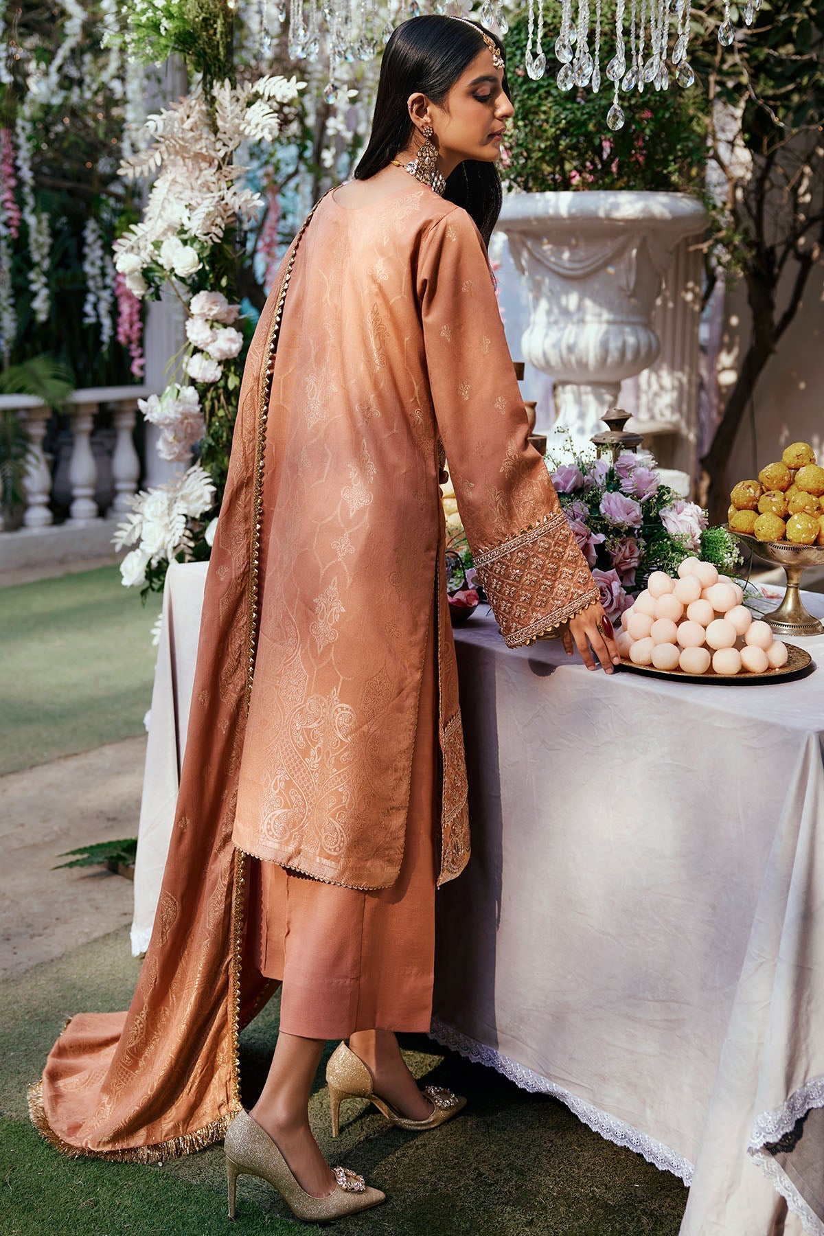 3870-LAILA EMBROIDERED JACQUARD UNSTITCHED