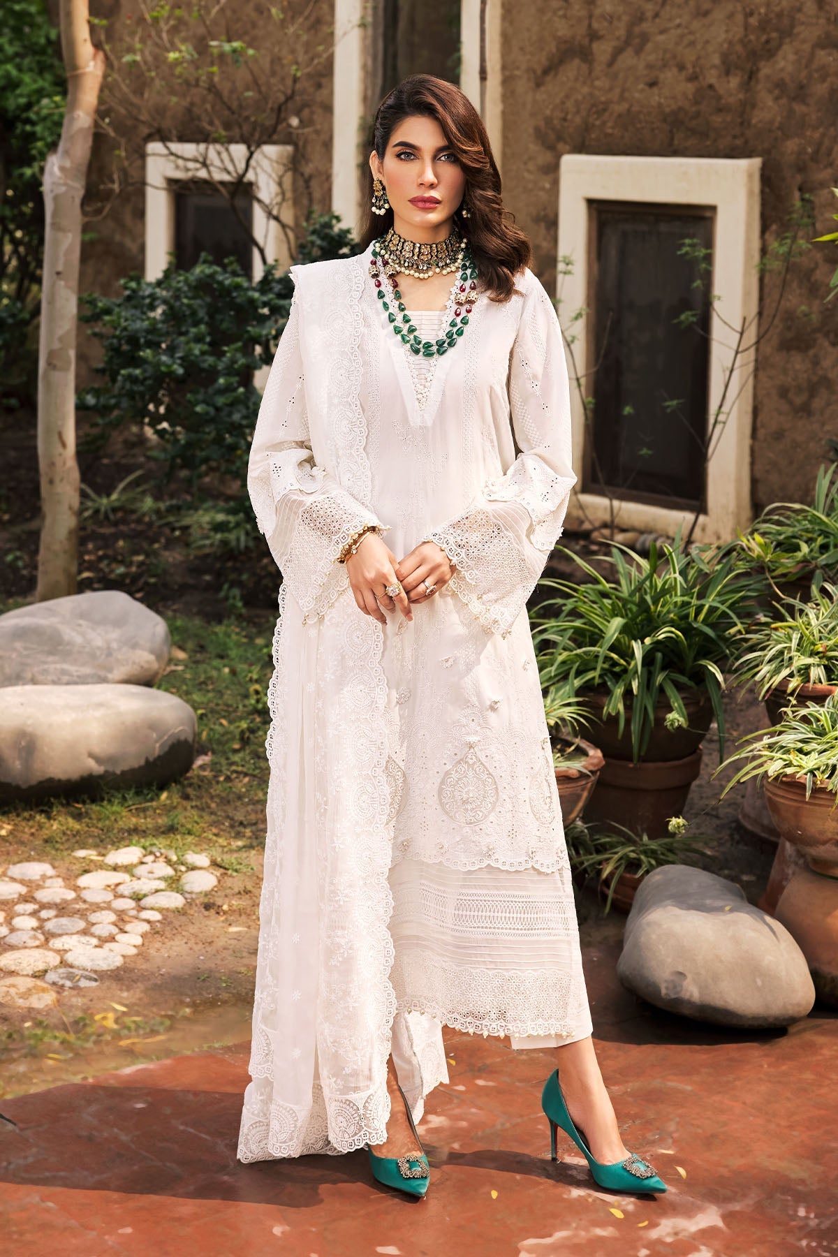 3977-ZOHRA EMBROIDERED LAWN STITCHED