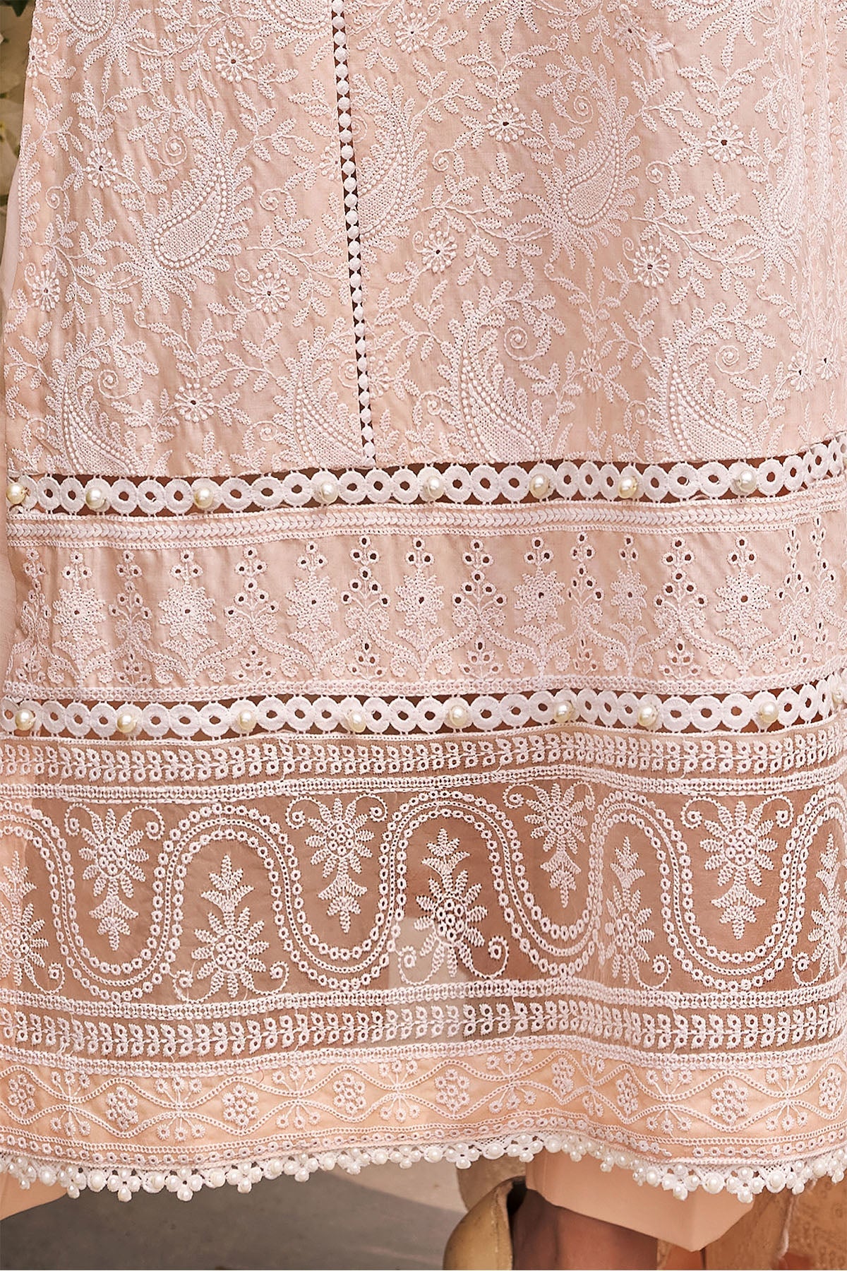 3982-ASRA EMBROIDERED LAWN STITCHED