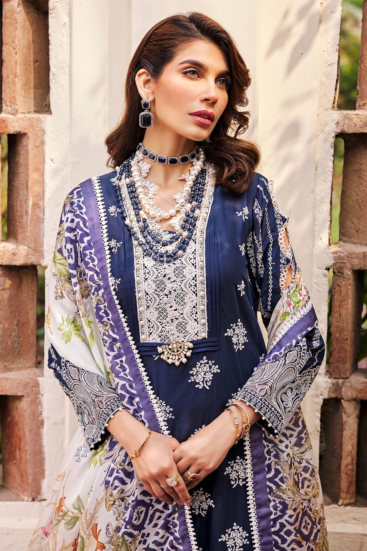 3983-SIBEL EMBROIDERED LAWN UNSTITCHED