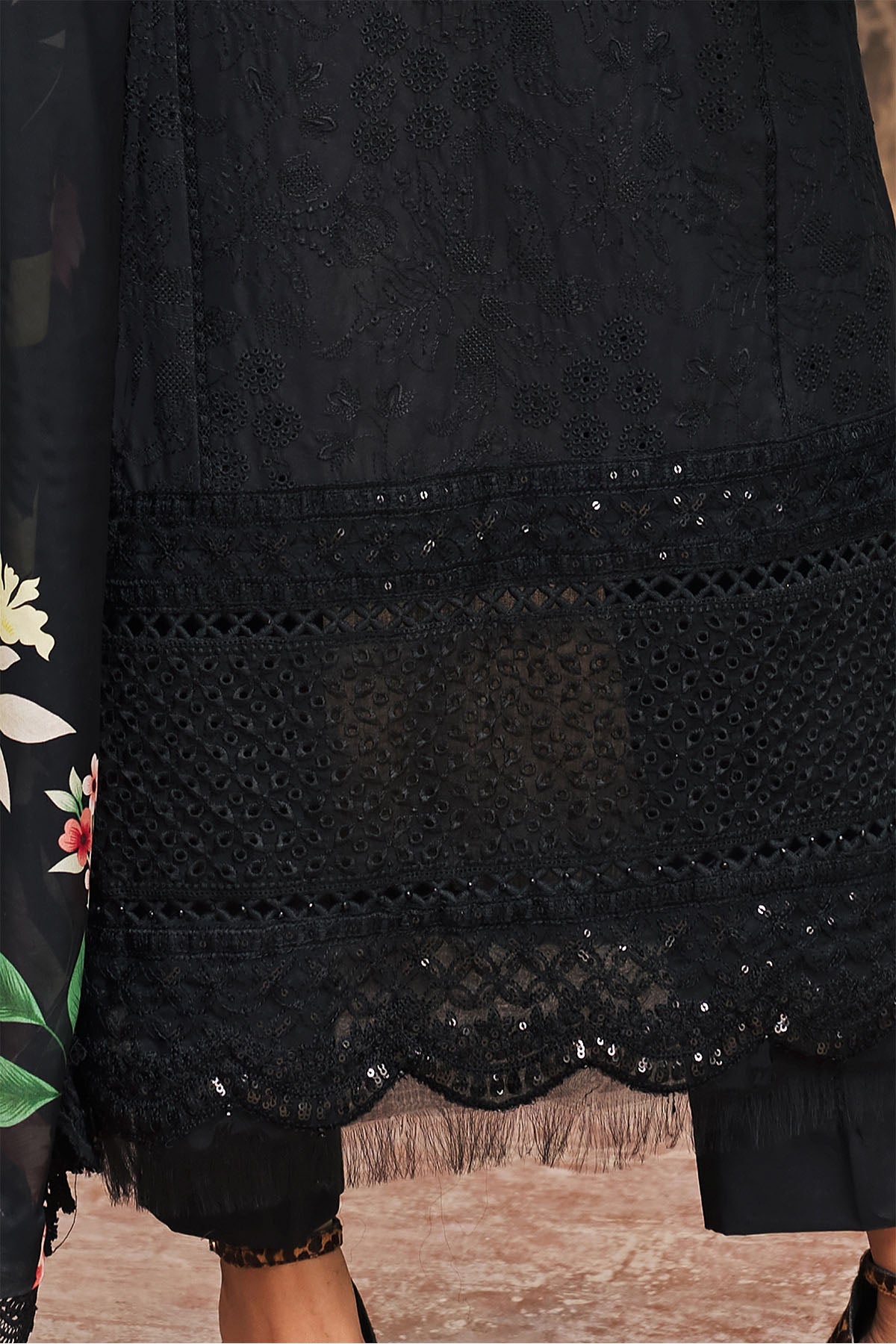 3984-MIRAN EMBROIDERED LAWN STITCHED