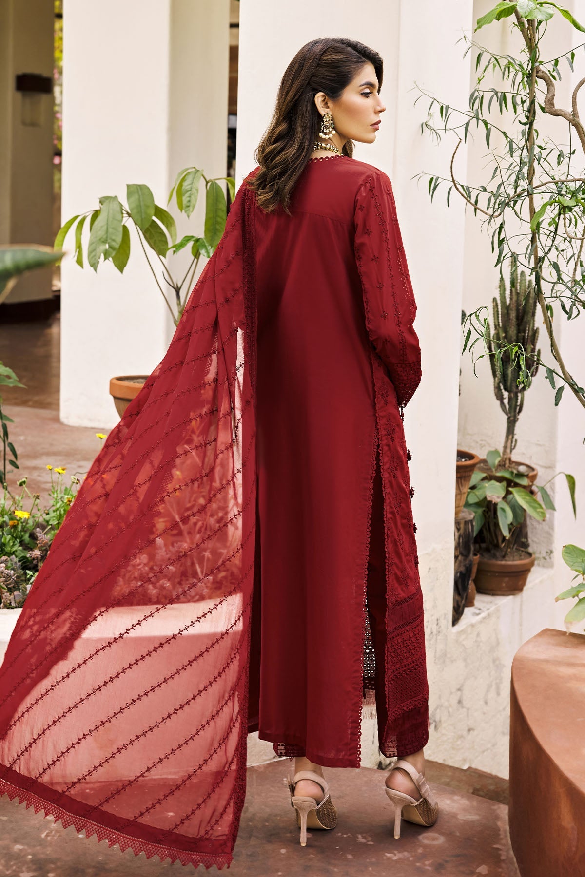 3985-RAHMA EMBROIDERED LAWN STITCHED