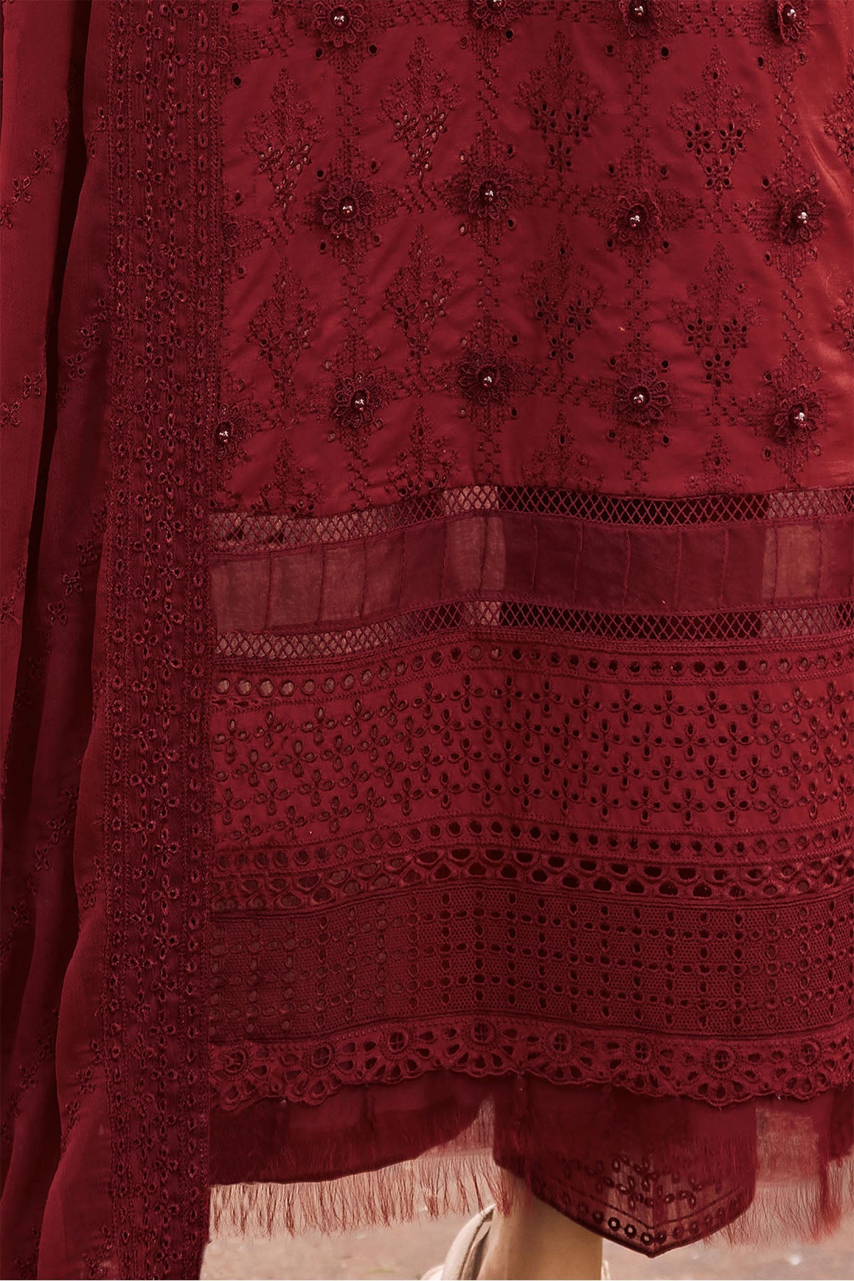 3985-RAHMA EMBROIDERED LAWN STITCHED