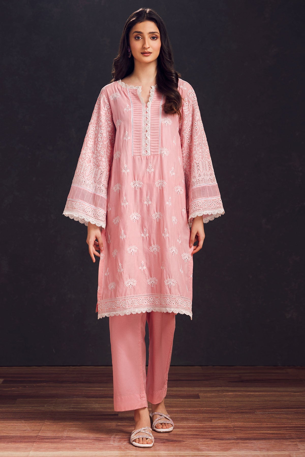 3995-PINK SCHIFFLI EMBROIDERED LAWN STITCHED