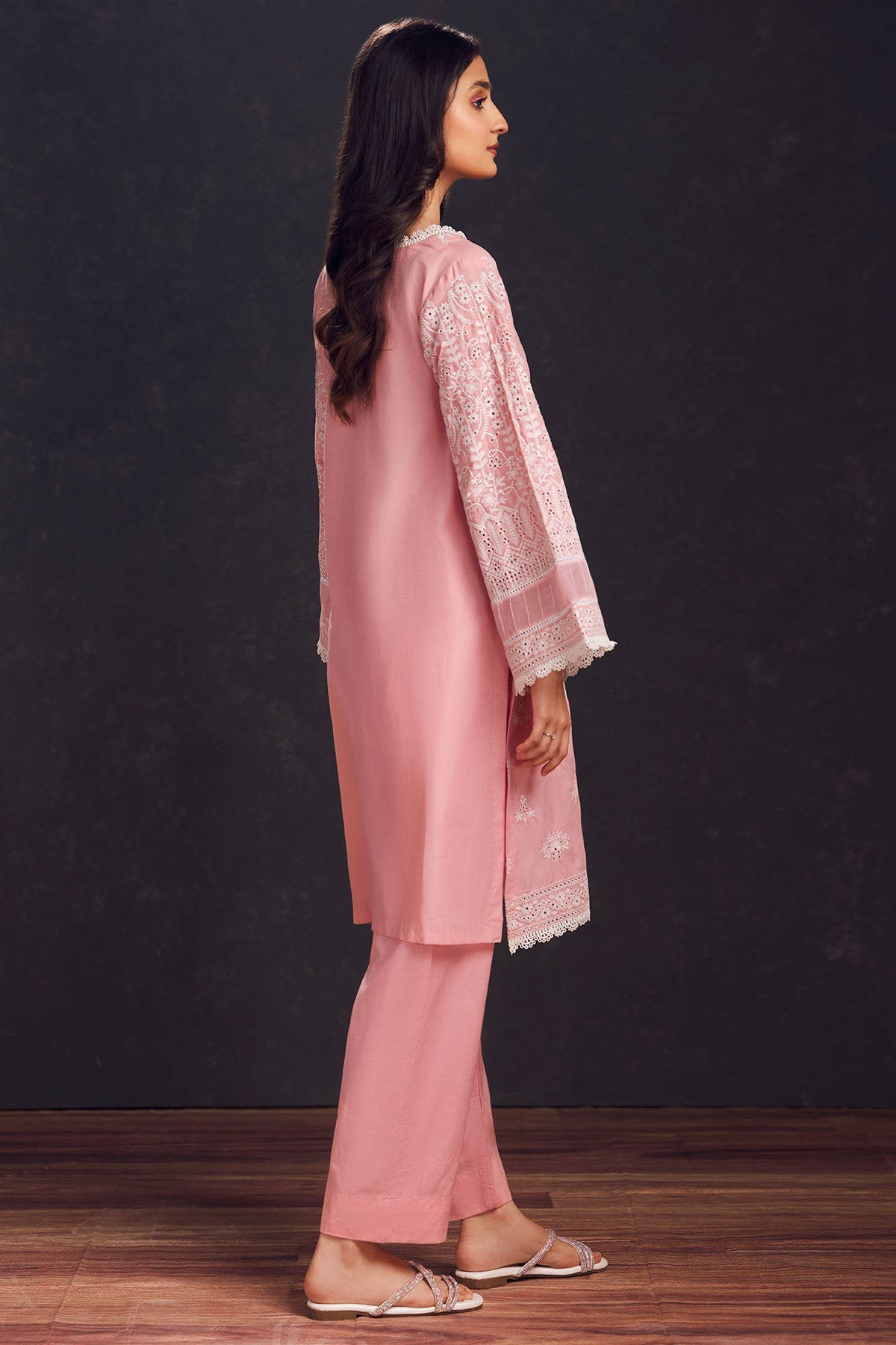 3995-PINK SCHIFFLI EMBROIDERED LAWN STITCHED