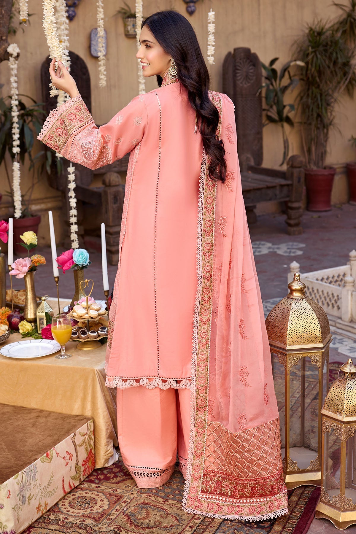4041-ZAIB EMBROIDERED LAWN STITCHED