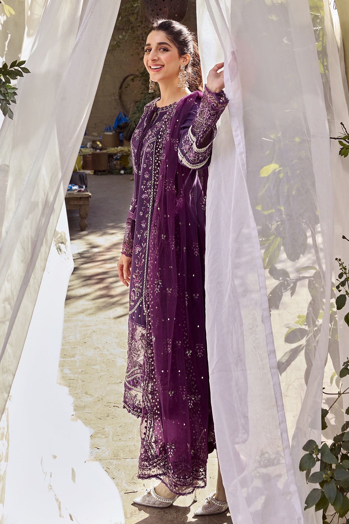 4044-ZOHREH EMBROIDERED LAWN UNSTITCHED