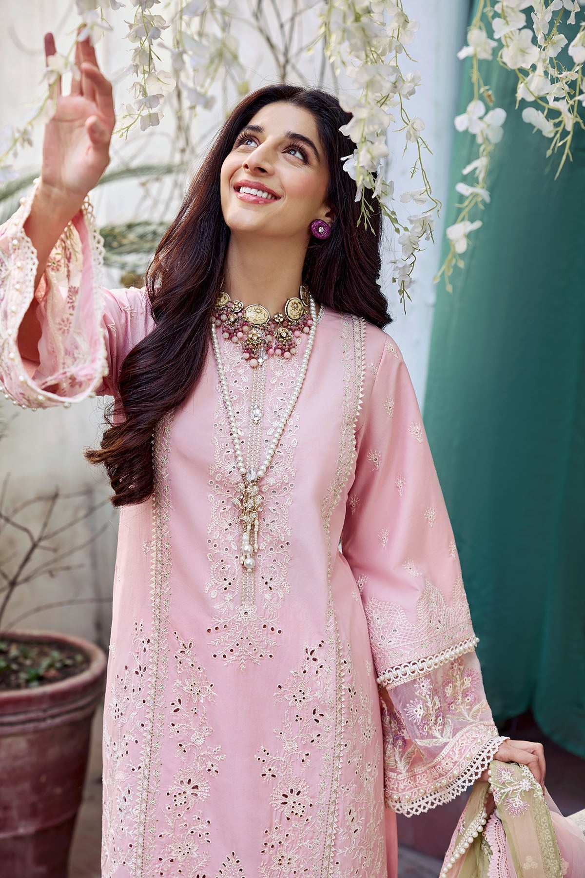 4045-ZILLE EMBROIDERED LAWN UNSTITCHED