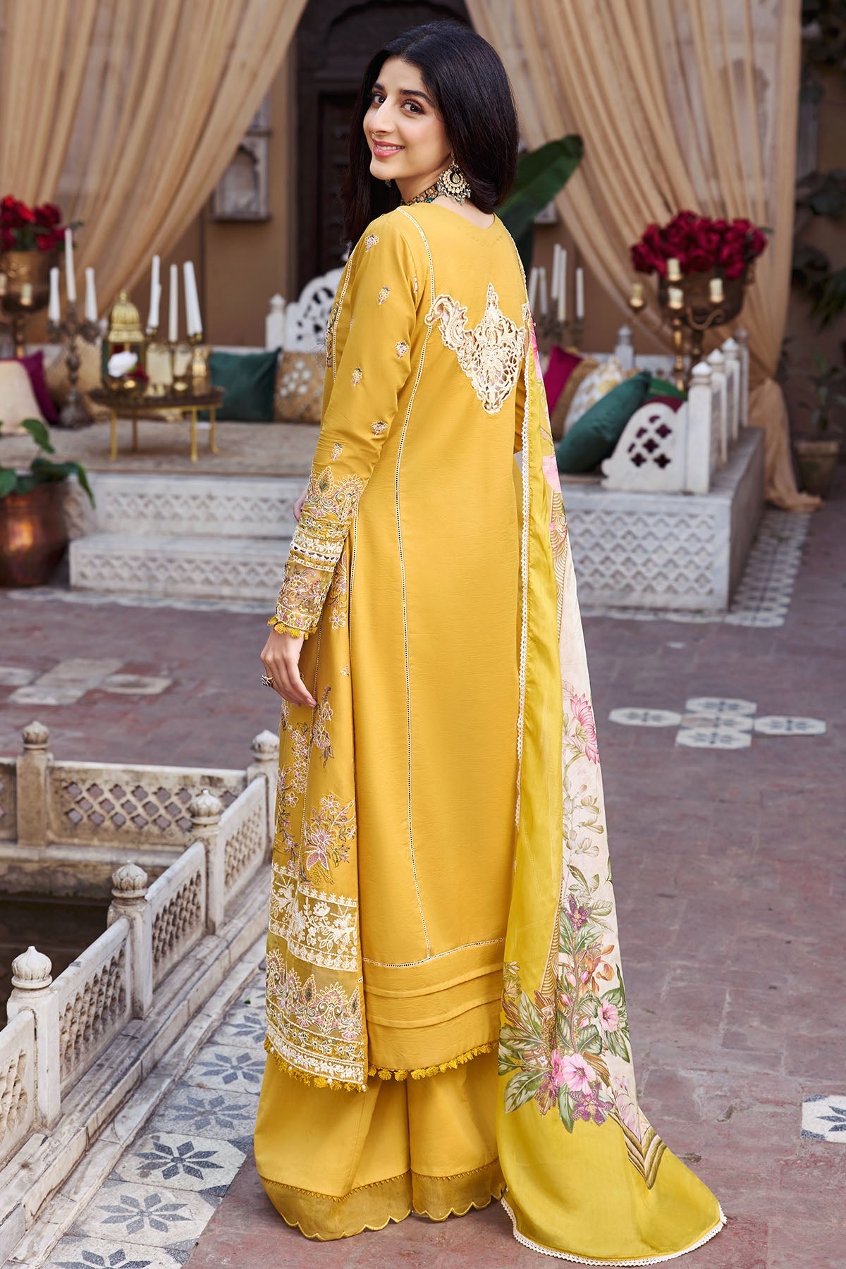 4046-AVA EMBROIDERED LAWN STITCHED