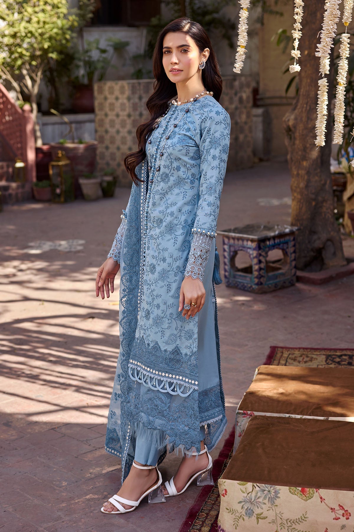 4059-ZAREEN EMBROIDERED LAWN UNSTITCHED