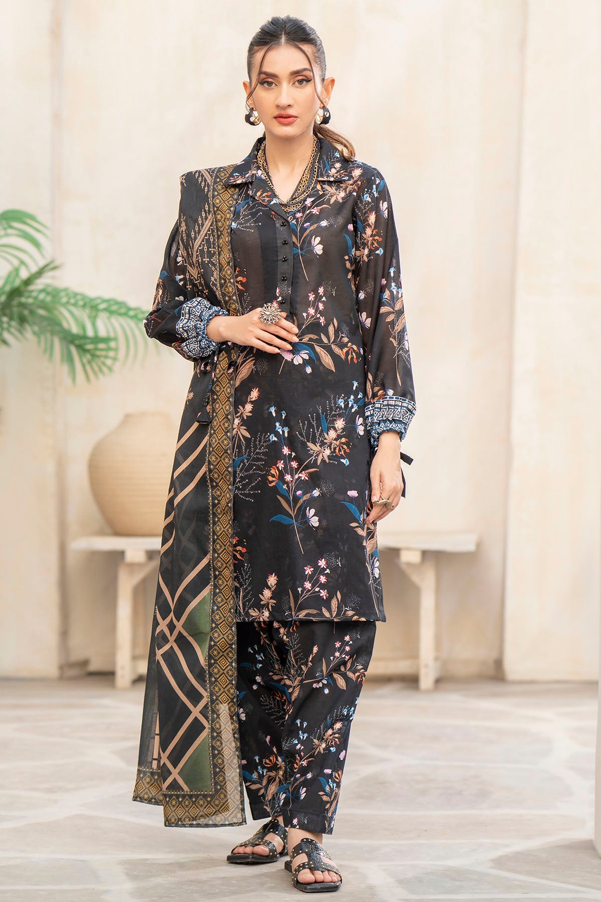 4150-PRINT-A DIGITAL PRINTED LAWN UNSTITCHED