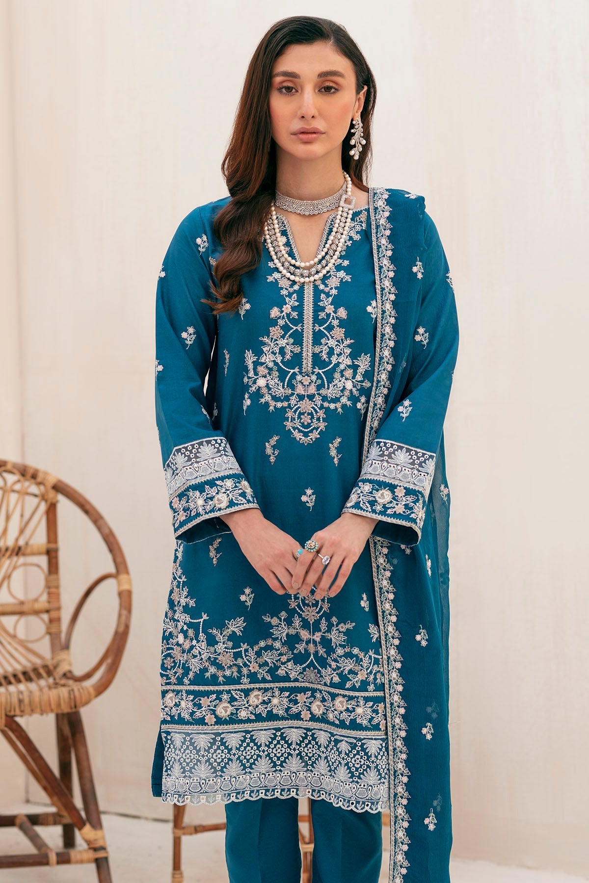 4152-LUNA EMBROIDERED LAWN UNSTITCHED