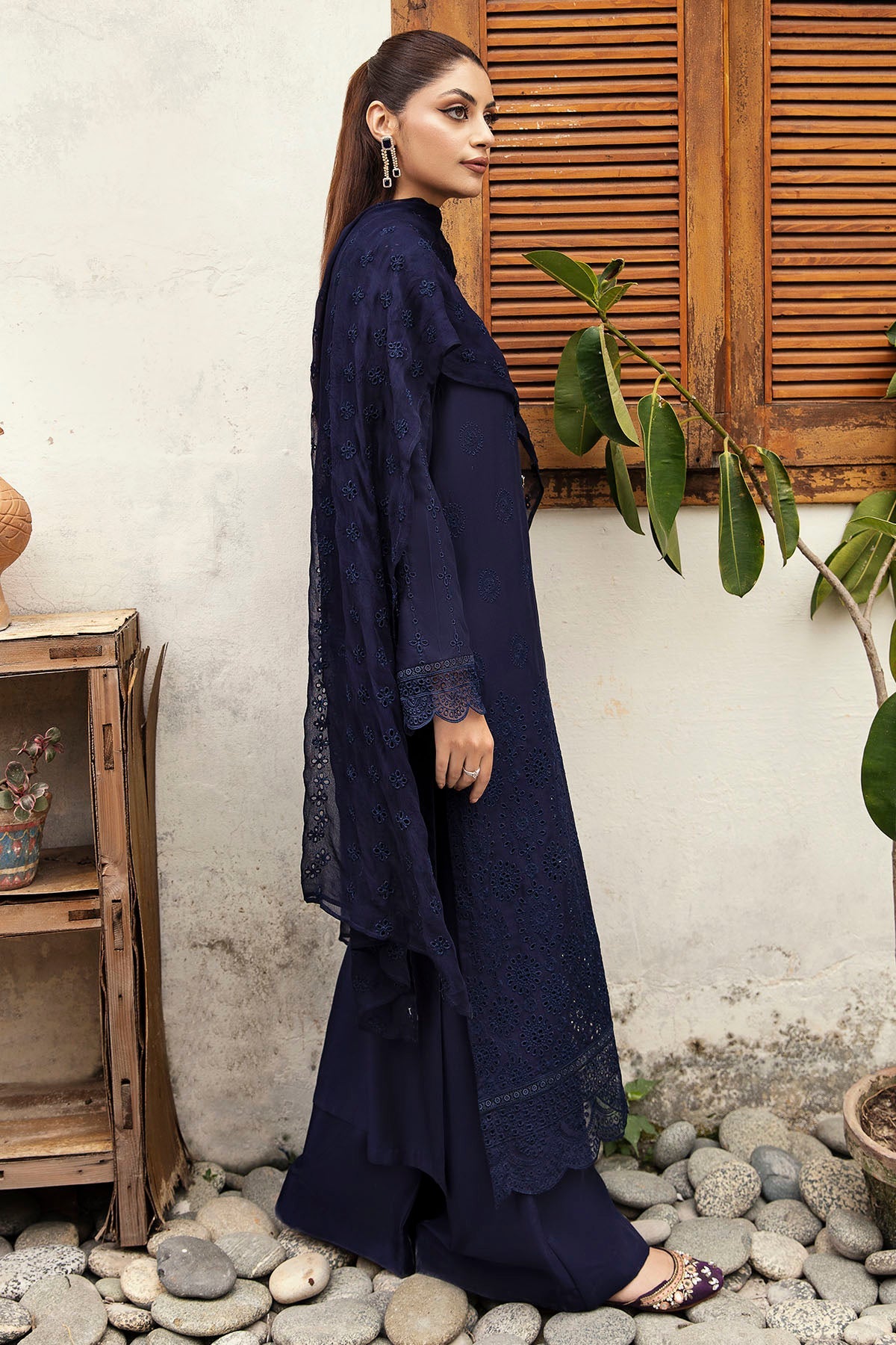 4269-AURELIA EMBROIDERED LINEN STITCHED