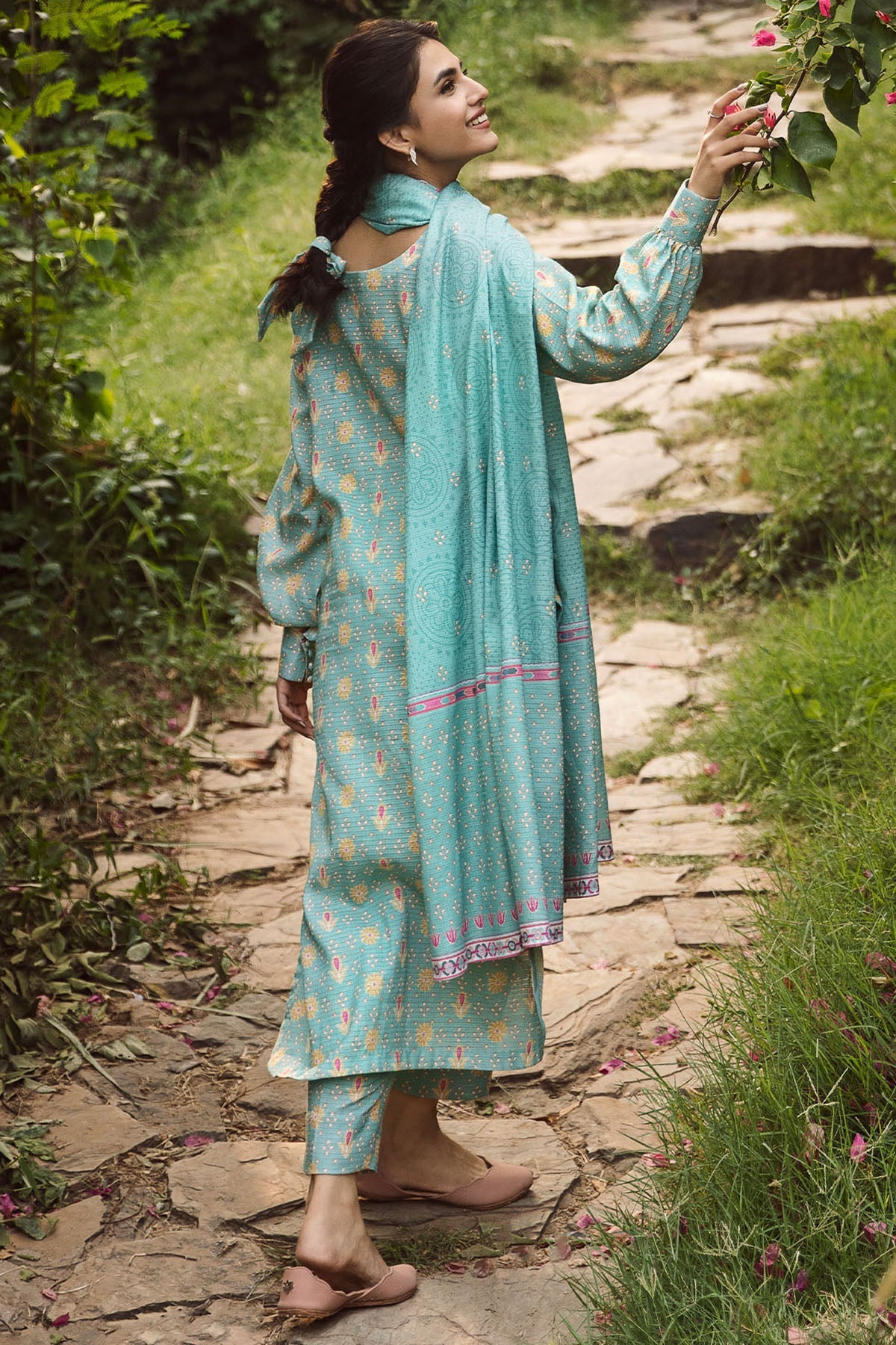 4342-PERIDOT DIGITAL PRINTED KHADDAR UNSTITCHED