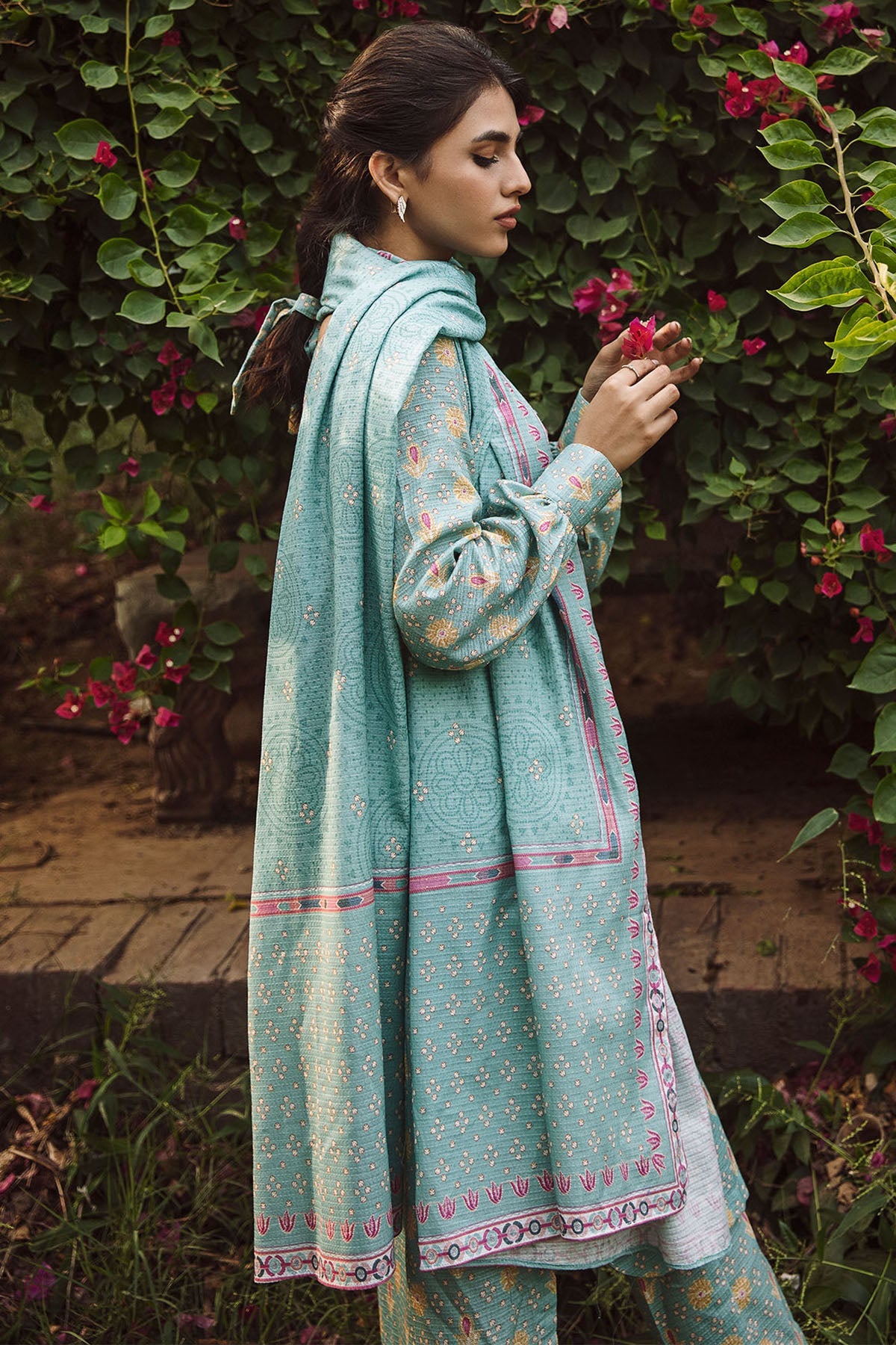 4342-PERIDOT DIGITAL PRINTED KHADDAR UNSTITCHED