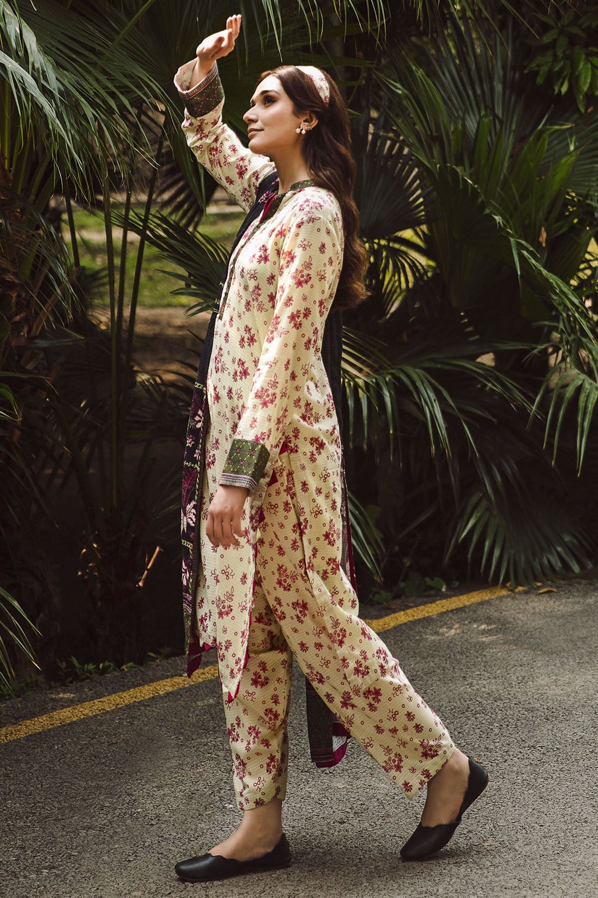 4343-MIDNIGHT DIGITAL PRINTED KHADDAR UNSTITCHED