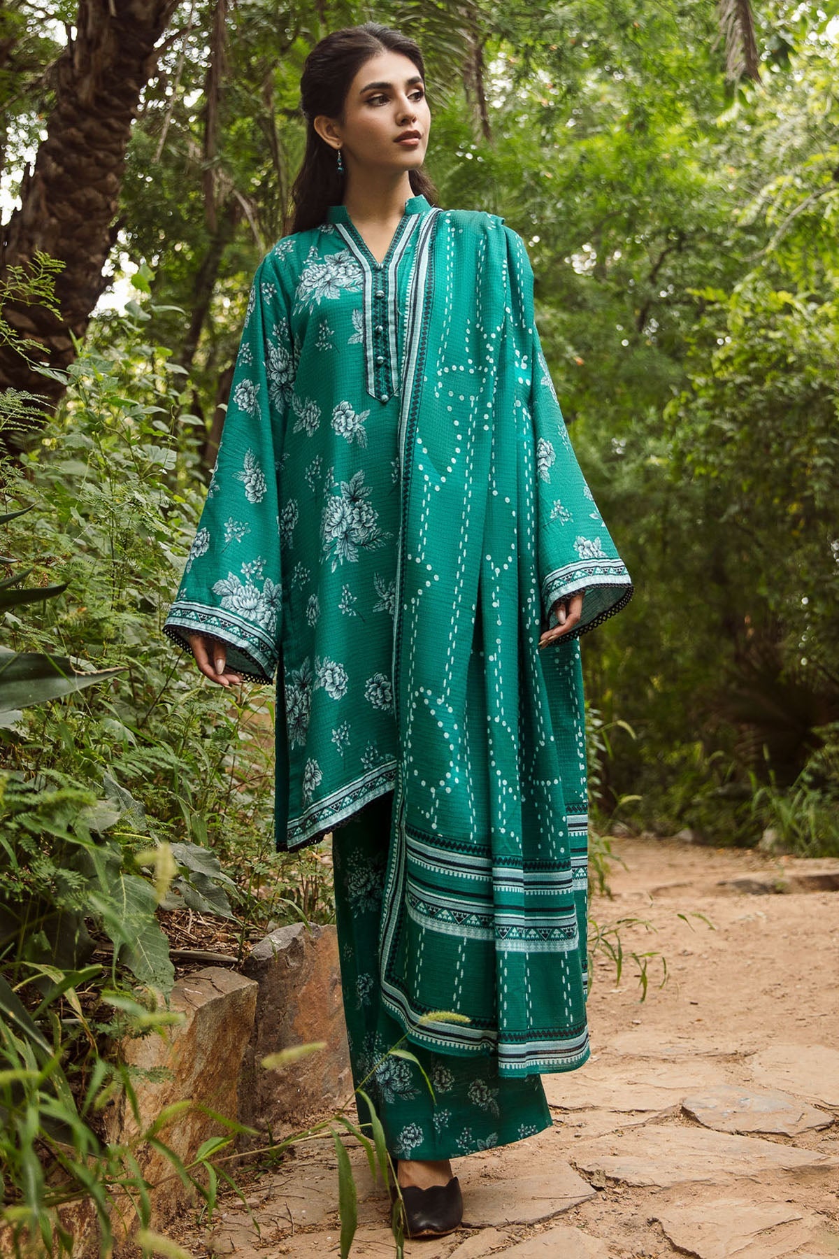 4350-MARVI DIGITAL PRINTED KHADDAR UNSTITCHED