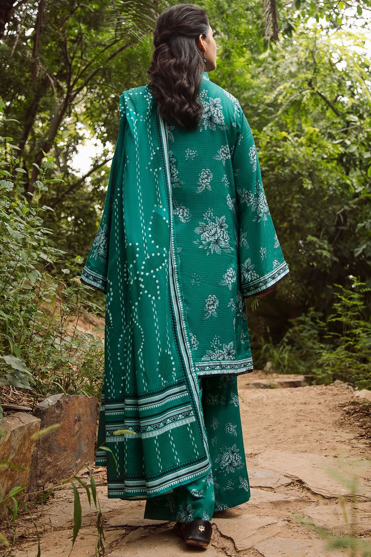 4350-MARVI DIGITAL PRINTED KHADDAR UNSTITCHED