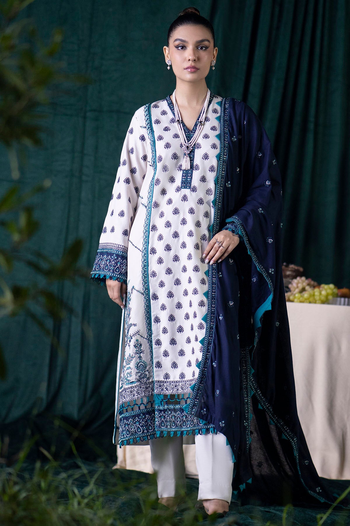 4354-IZMA EMBROIDERED KHADDAR UNSTITCHED
