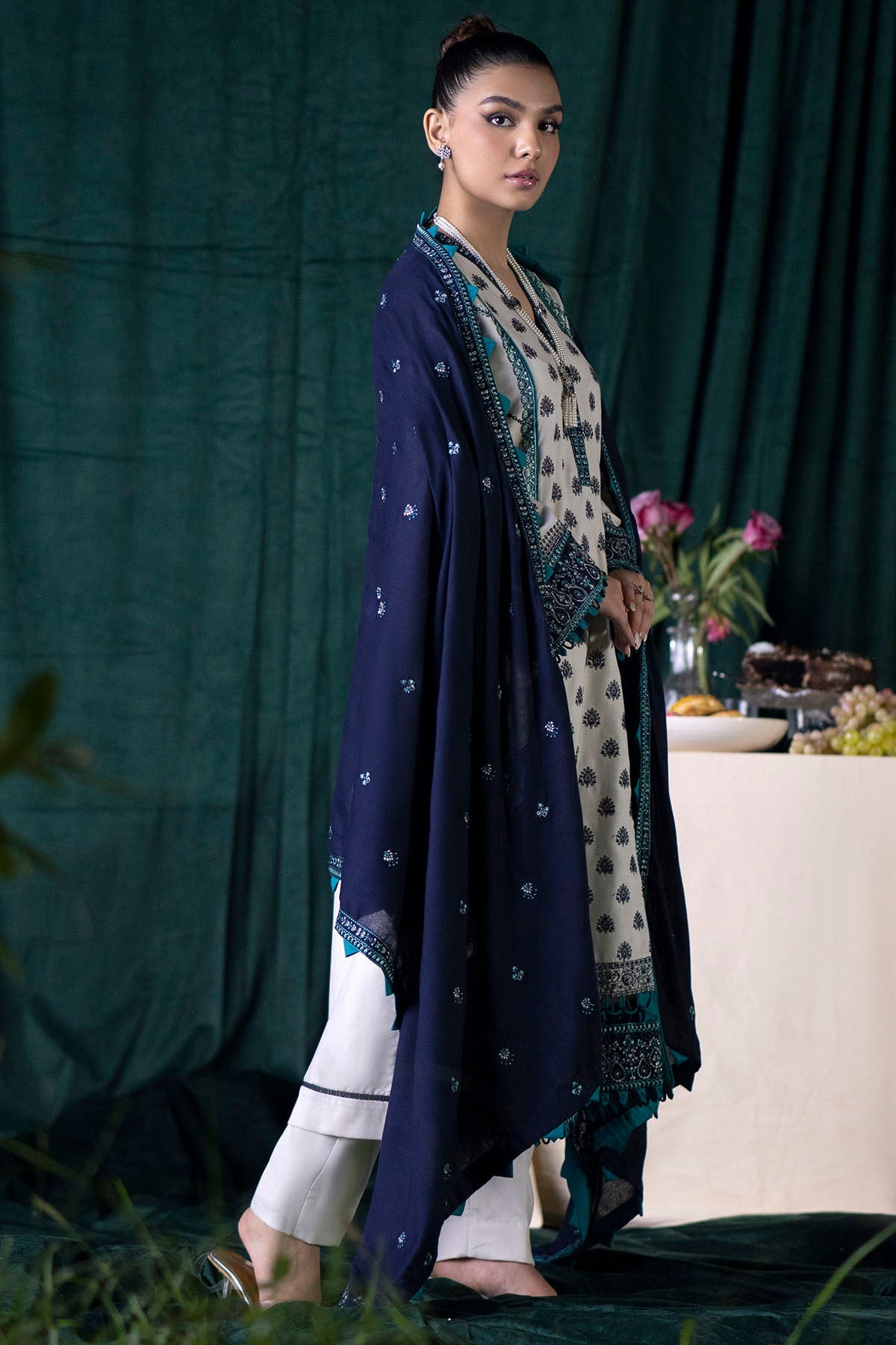 4354-IZMA EMBROIDERED KHADDAR UNSTITCHED