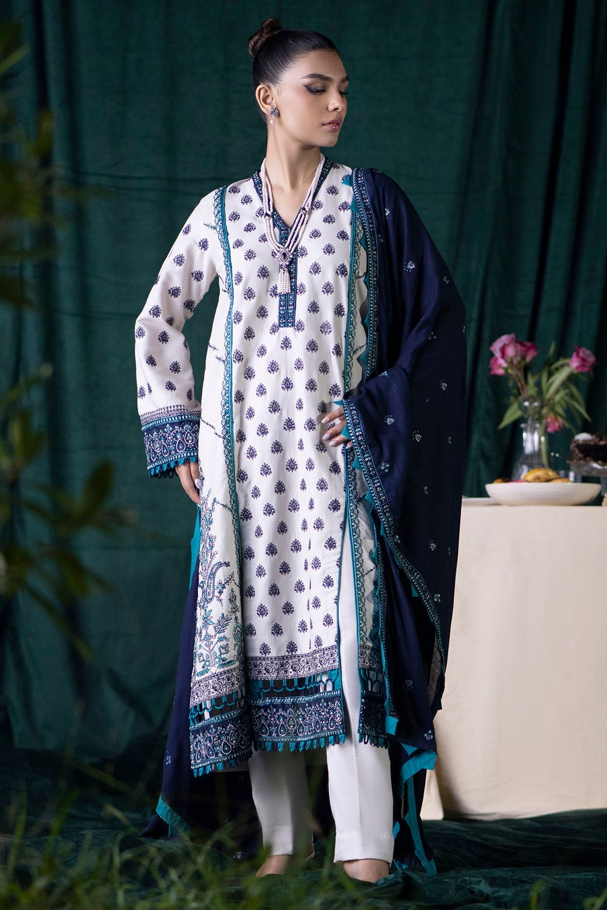 4354-IZMA EMBROIDERED KHADDAR STITCHED